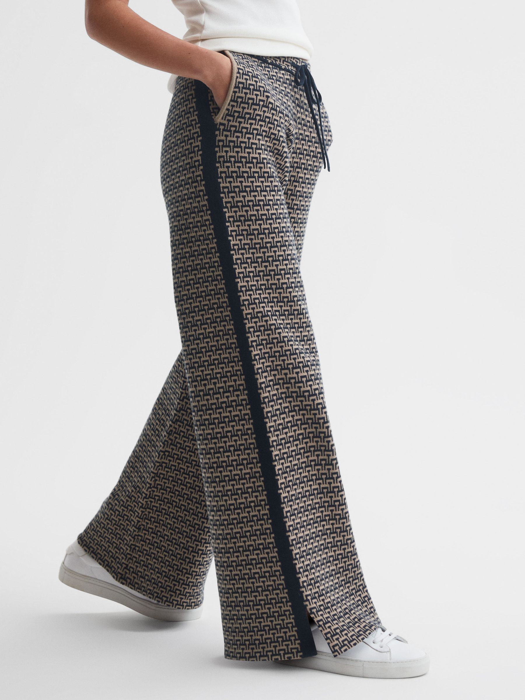 The Upside Printed Joggers in Abstract - Image 3 of 5