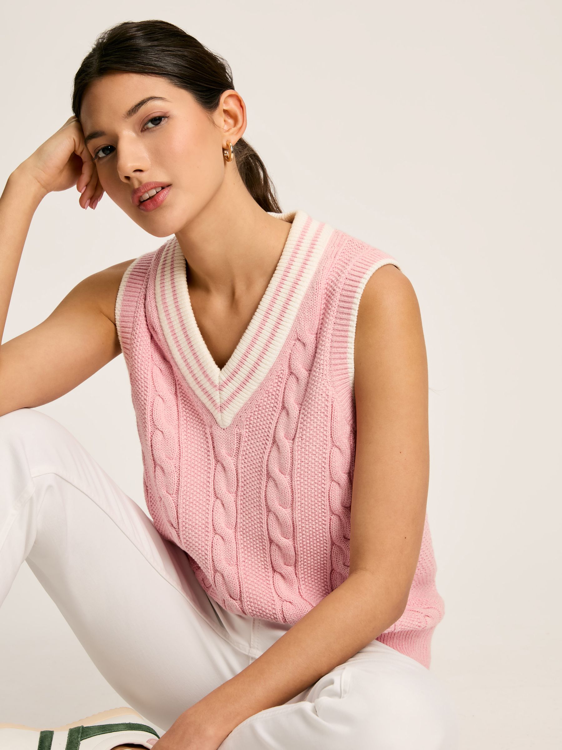Deuce Pink Cable Knitted V-Neck Vest - Image 4 of 7