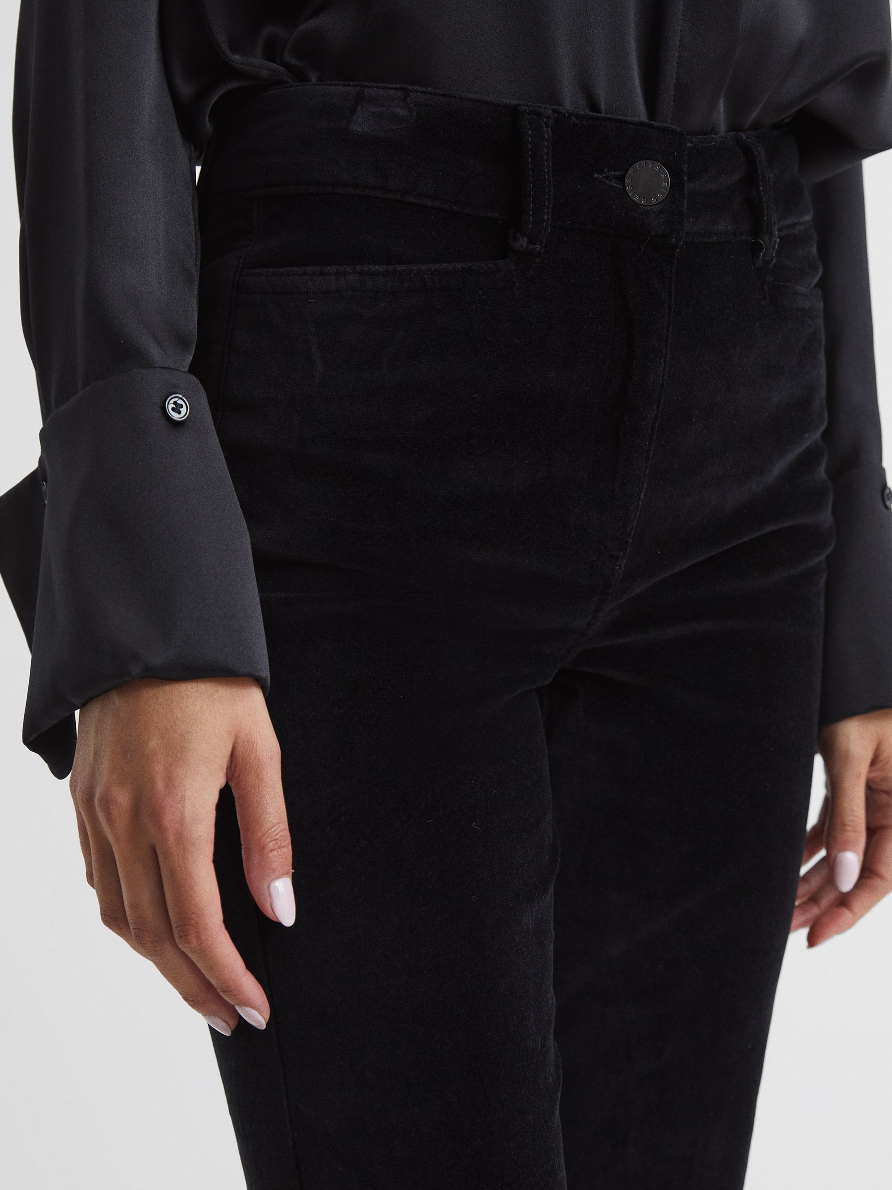 Petite Velvet High Rise Flared Jeans in Black - Image 4 of 7