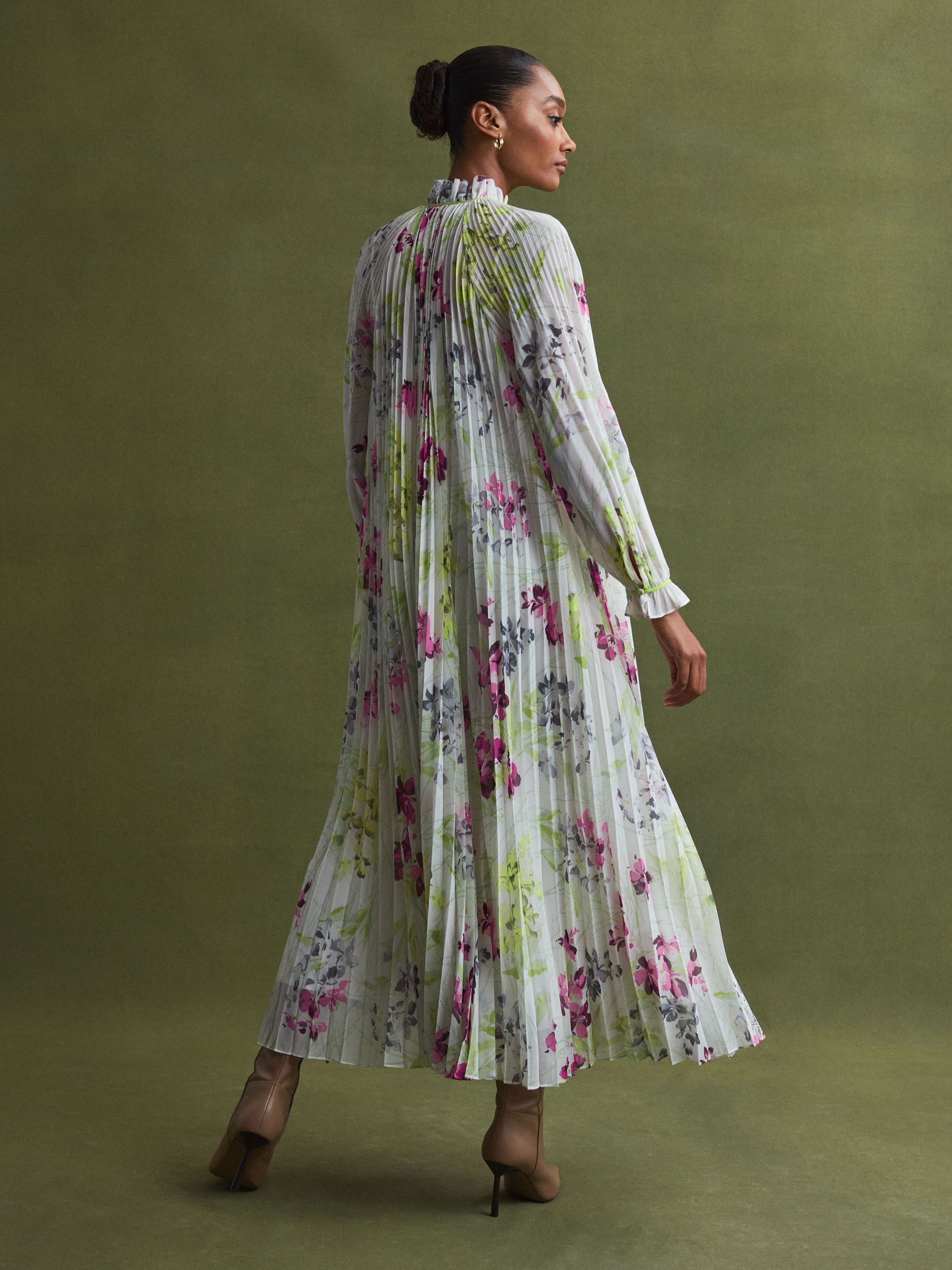 Florere Floral Pleated Midi Dress in Ivory - Image 4 of 5