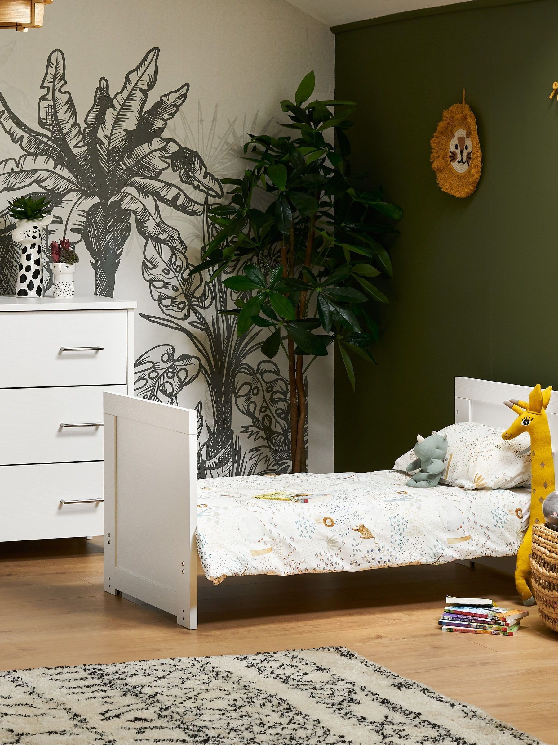 Obaby White Nika Small Cot Bed - Image 2 of 4