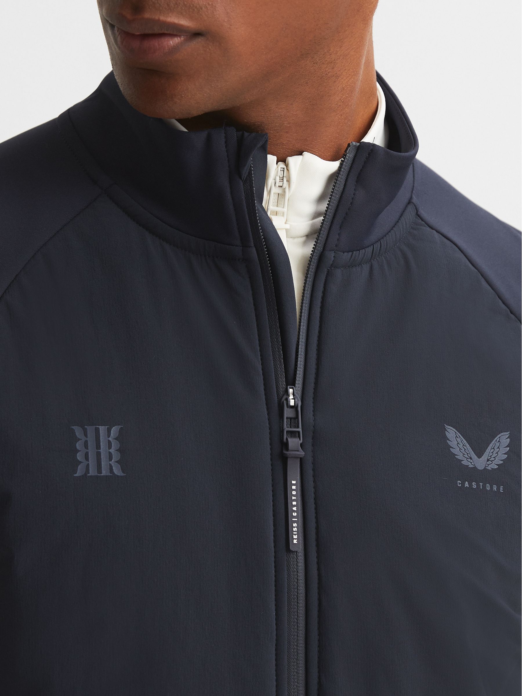 Castore Performance Gilet in Blue - Image 4 of 6