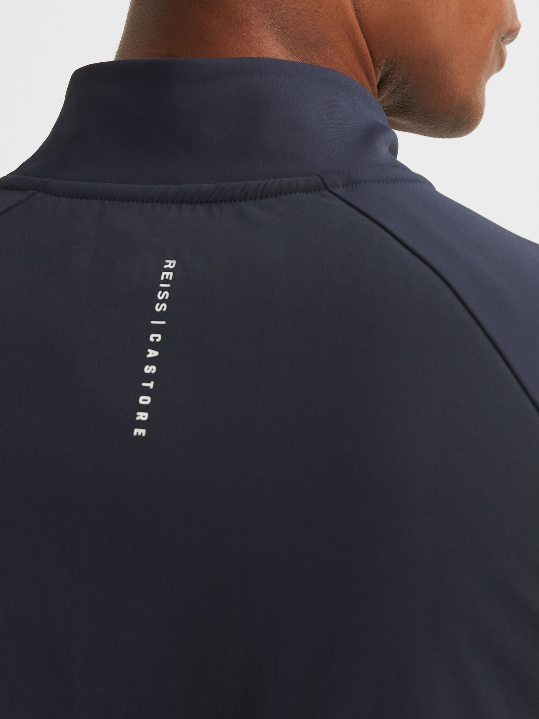 Castore Performance Gilet in Blue - Image 6 of 6