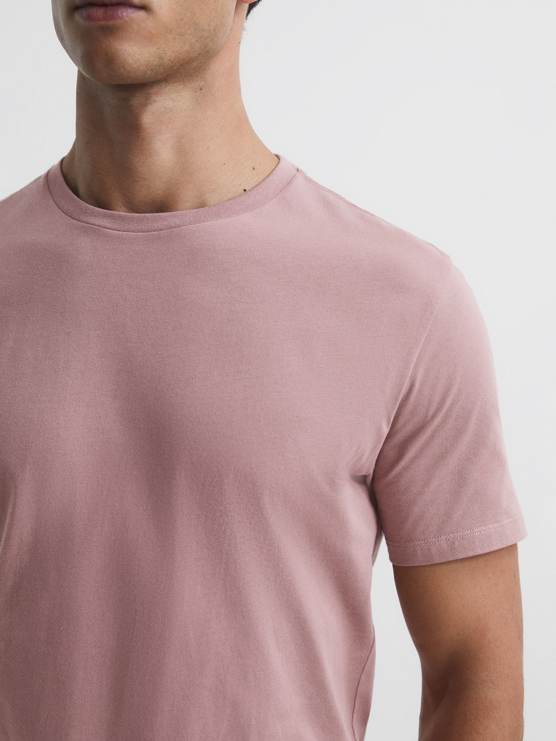 Crew Neck T-shirt in Dusty Rose - Image 4 of 6