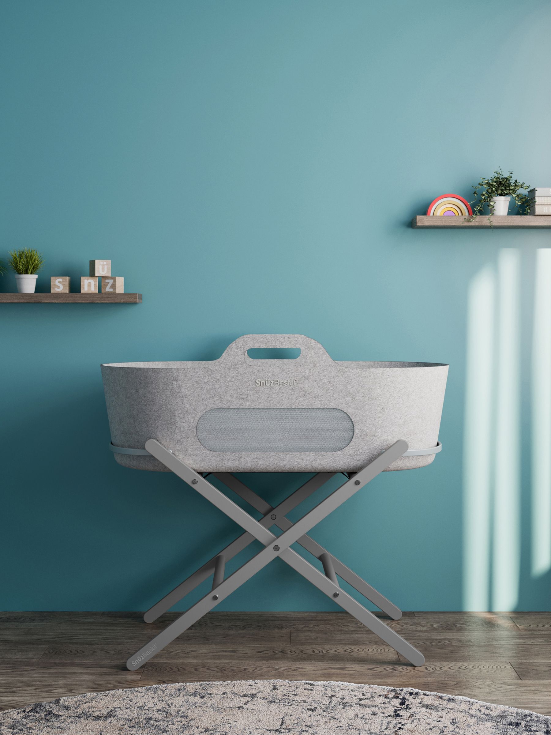 Snuz Light Grey Baskit Moses Basket & Stand Set - Image 1 of 6