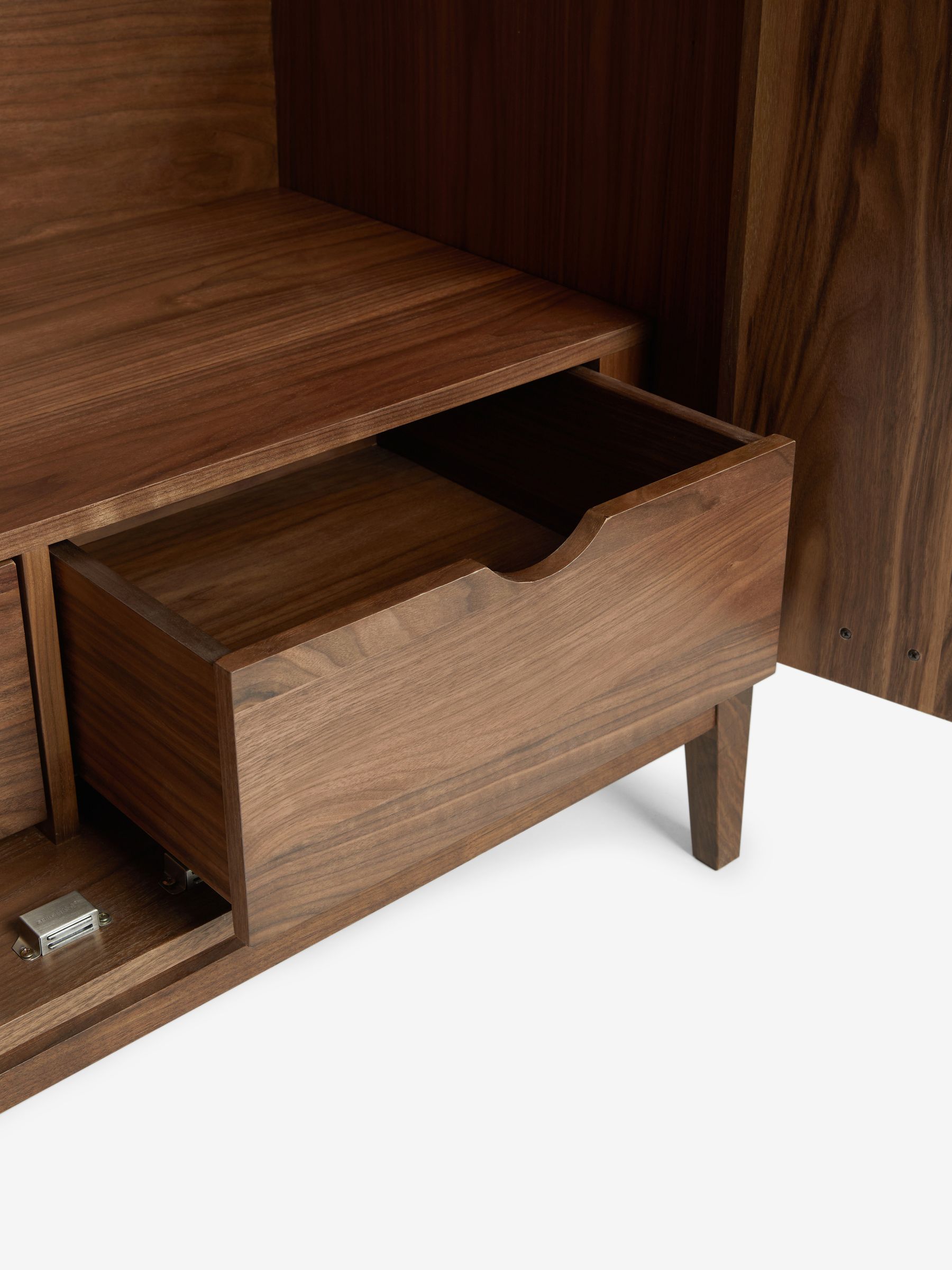 Jasper Conran London Brown Belgrave Walnut Wardrobe - Image 6 of 8