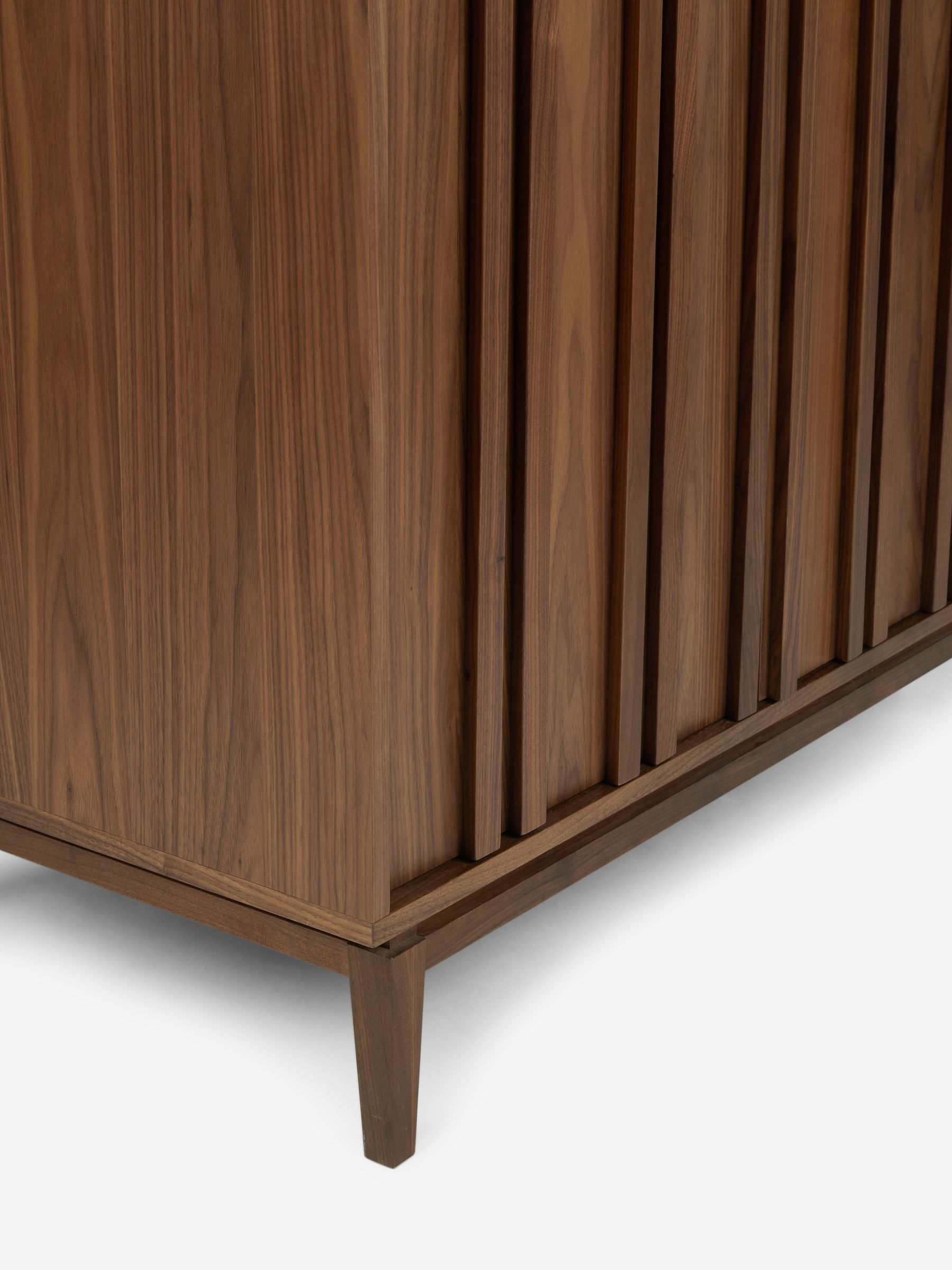 Jasper Conran London Brown Belgrave Walnut Wardrobe - Image 7 of 8