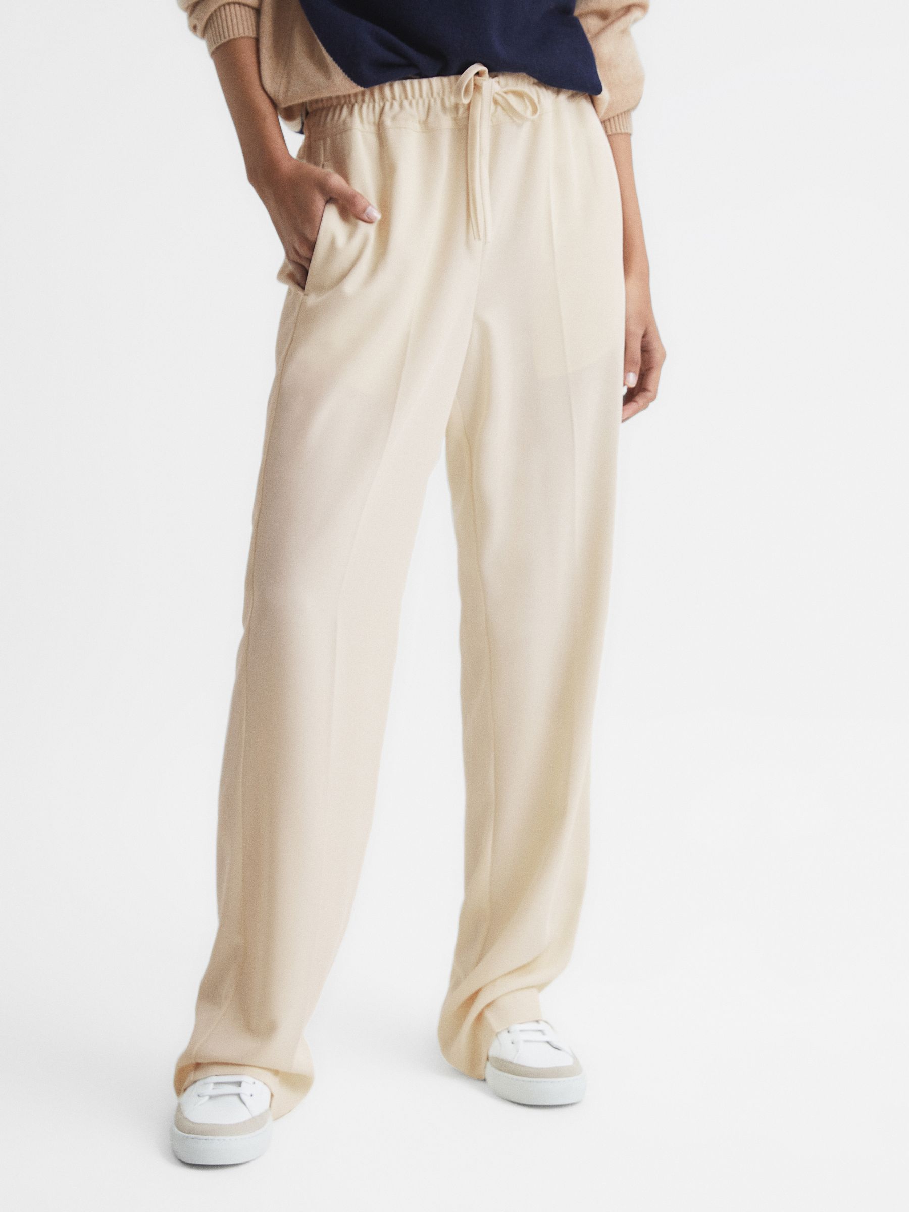 Wide Leg Pull On Trousers in Cream - Image 3 of 6