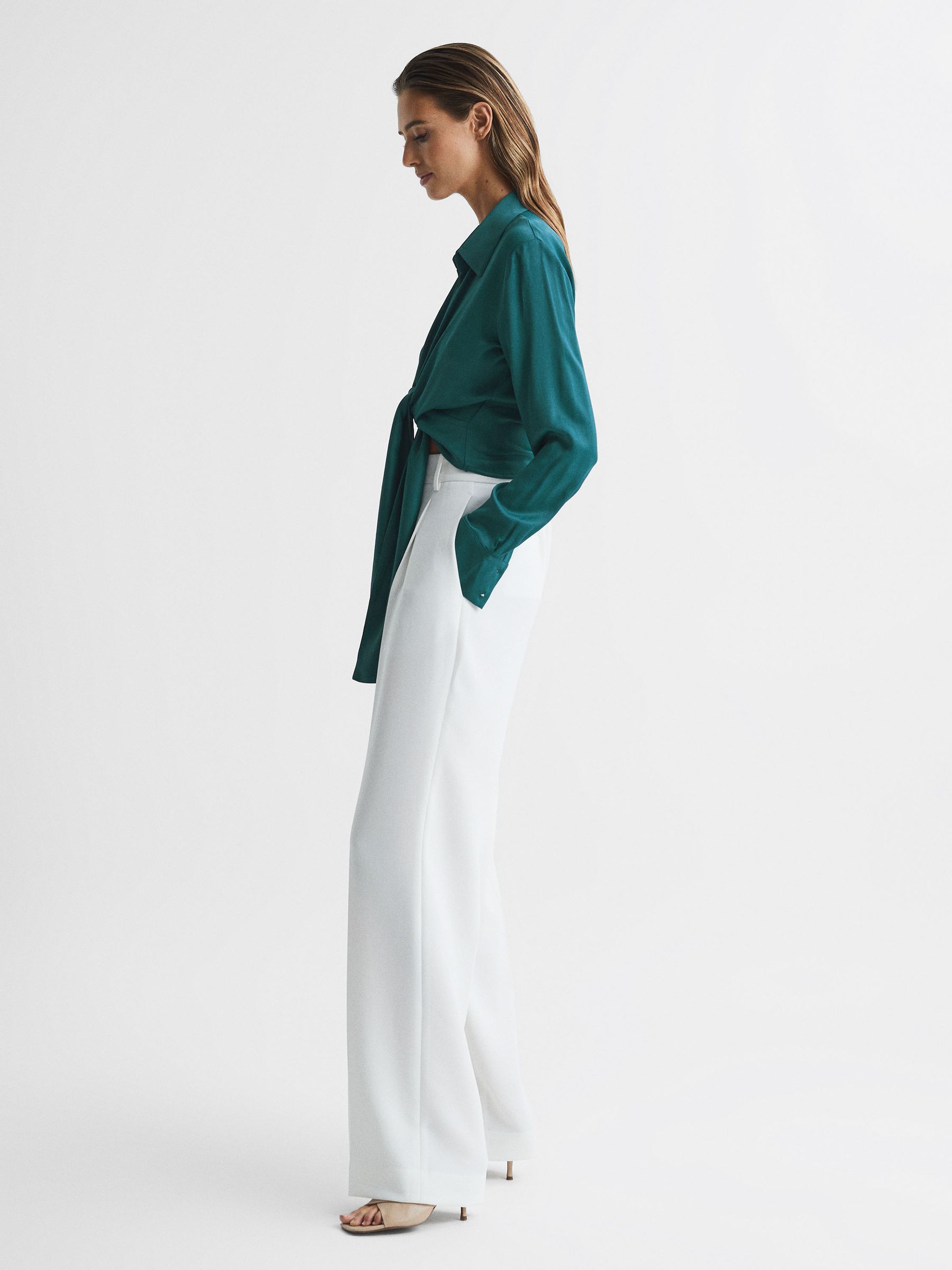 【海外限定】REISSジャケット☆Grace Patch-Pocket Lace-Up Line Reiss Tie-Front Shirt in Teal | REISS