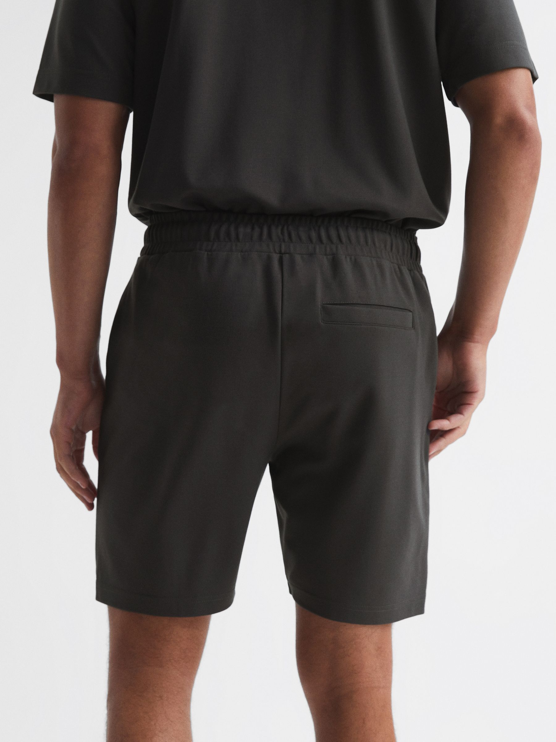 Drawstring Pintuck Shorts in Smoke - Image 5 of 5