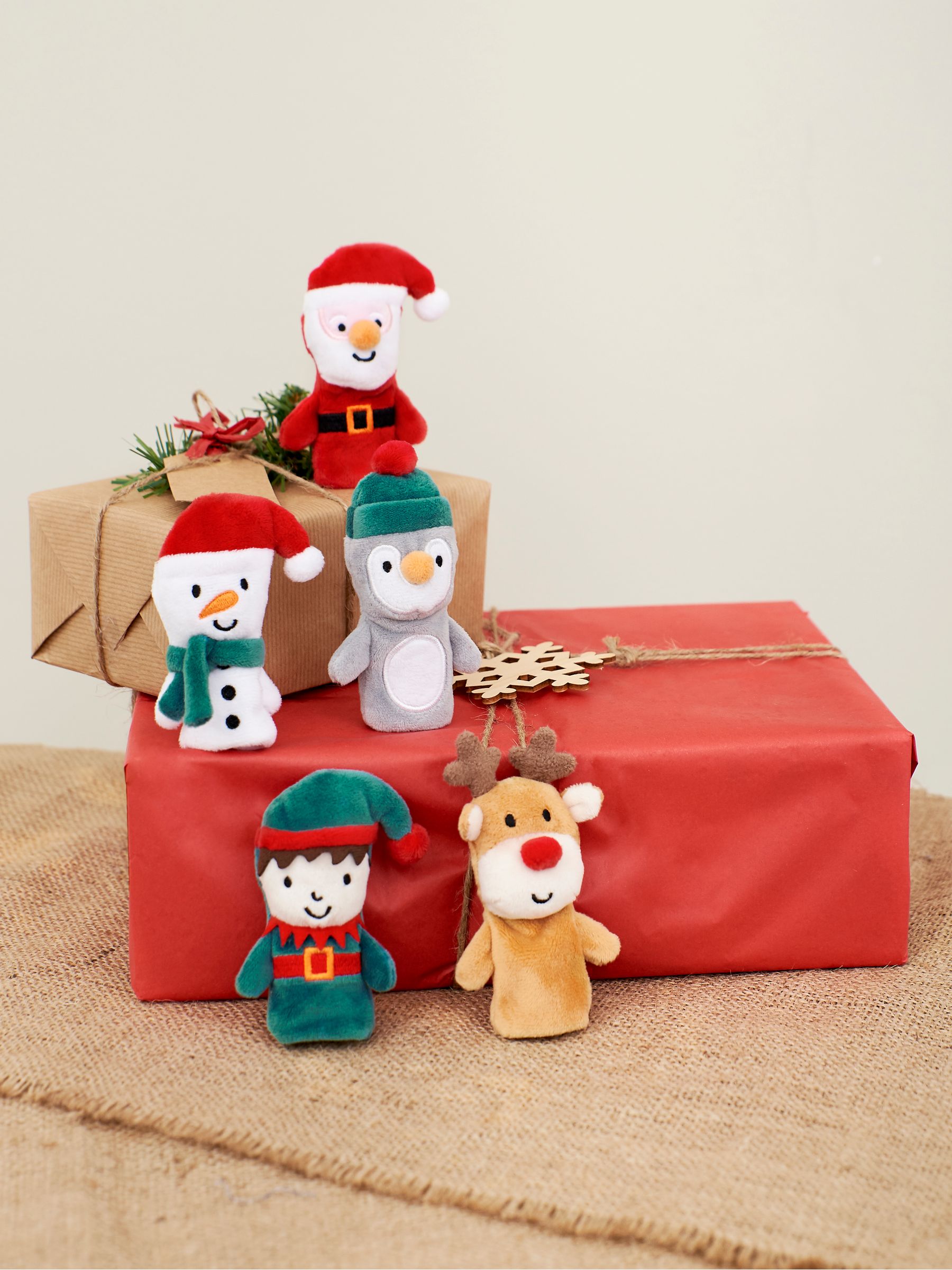 Christmas Finger Puppets - Image 7 of 9