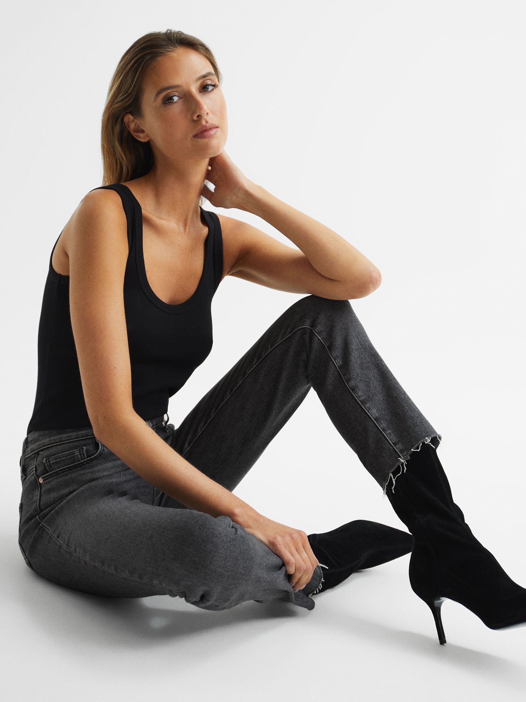 Paige Cindy Straight Leg Raw Hem Jeans in Washed Black - Image 6 of 9