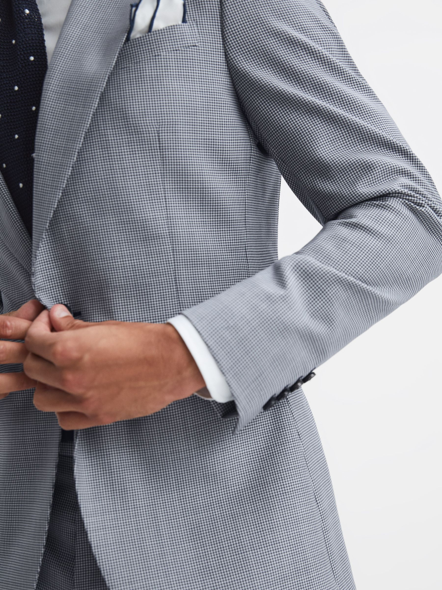 Single Breasted Slim Fit Micro Puppytooth Blazer in Navy/White - Image 4 of 8