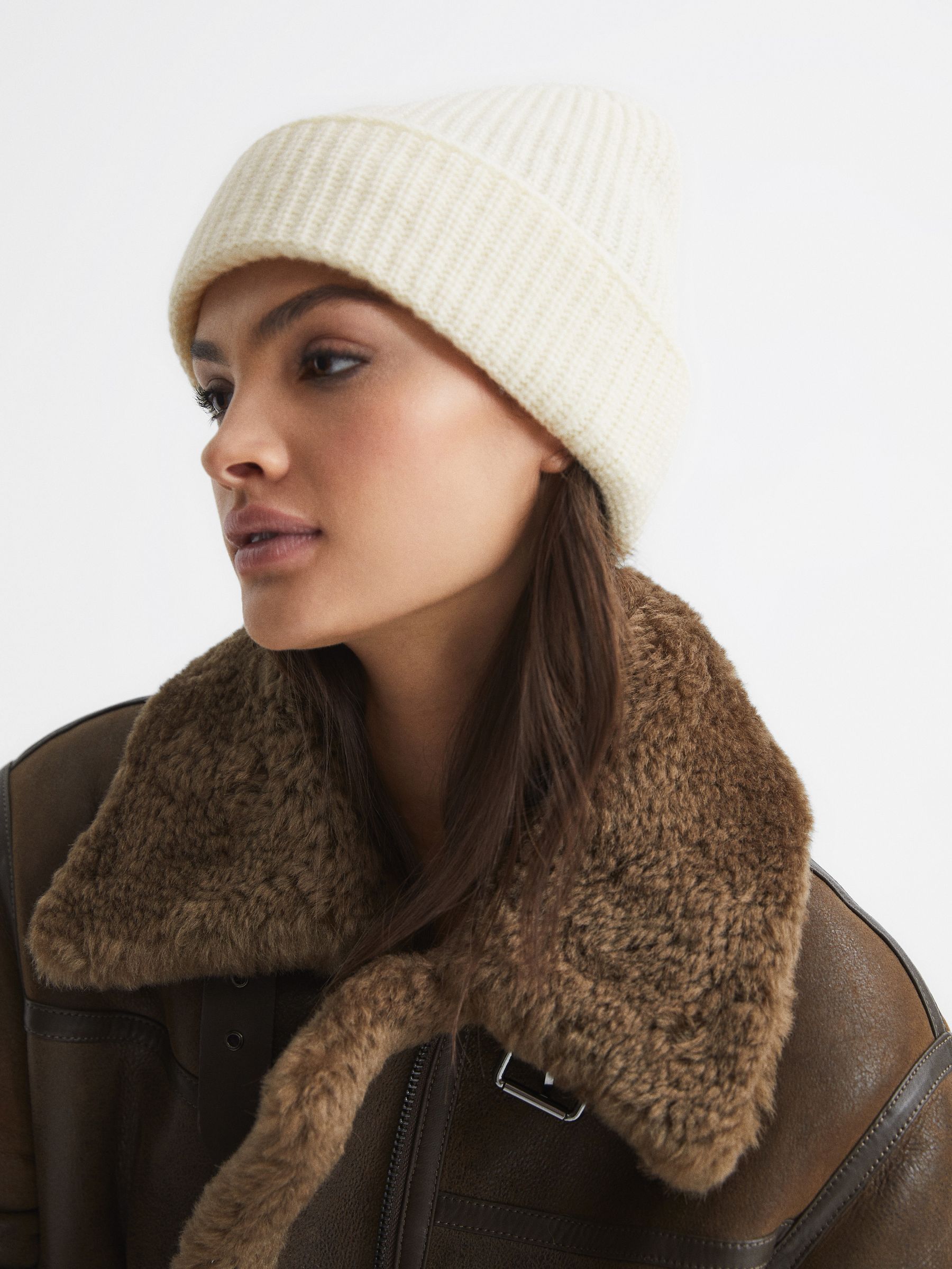 Rib-Knitted Wool Beanie in Off White - Image 3 of 4