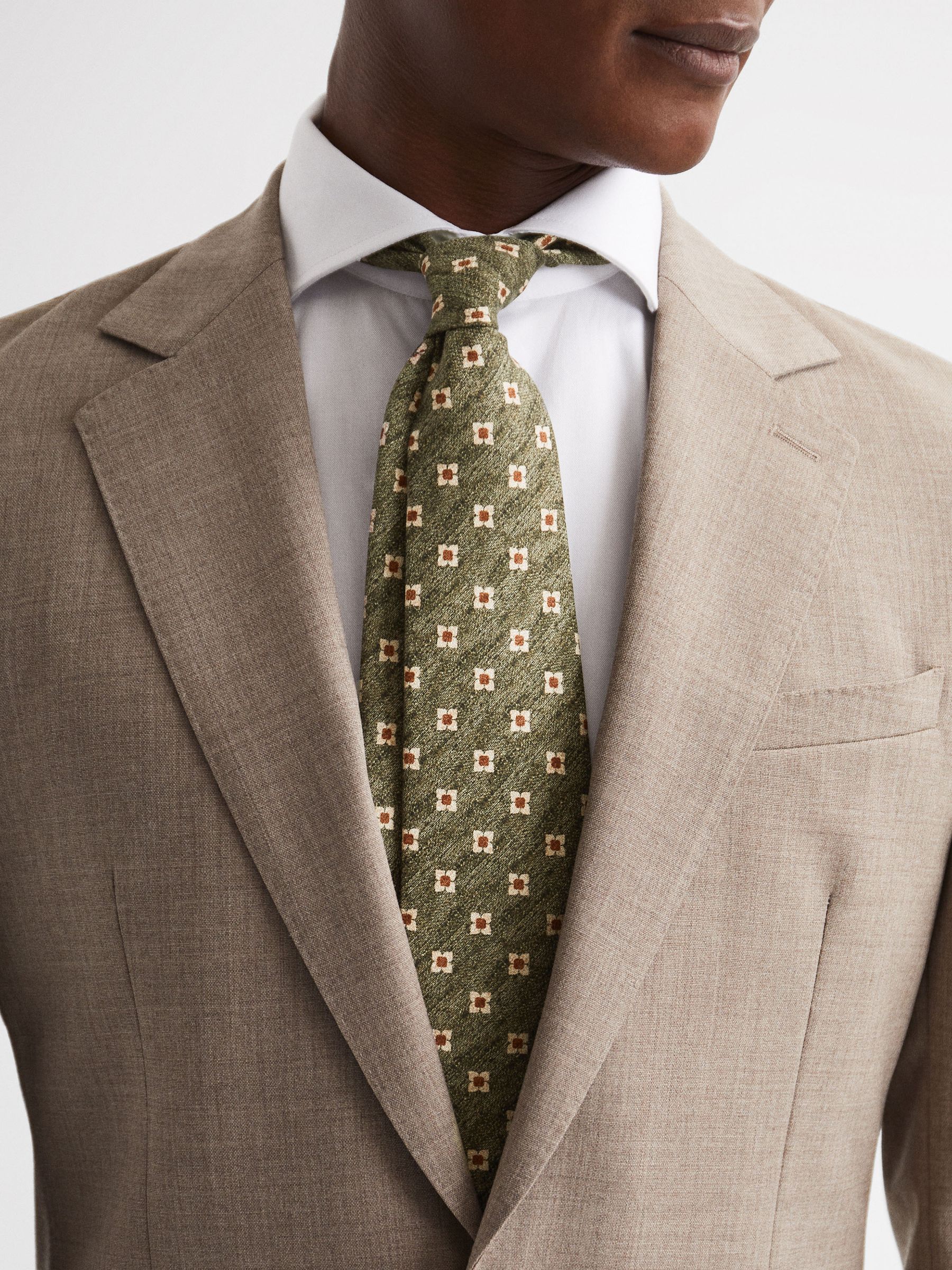 Floral Print 100% Silk Tie in Green - Image 2 of 5
