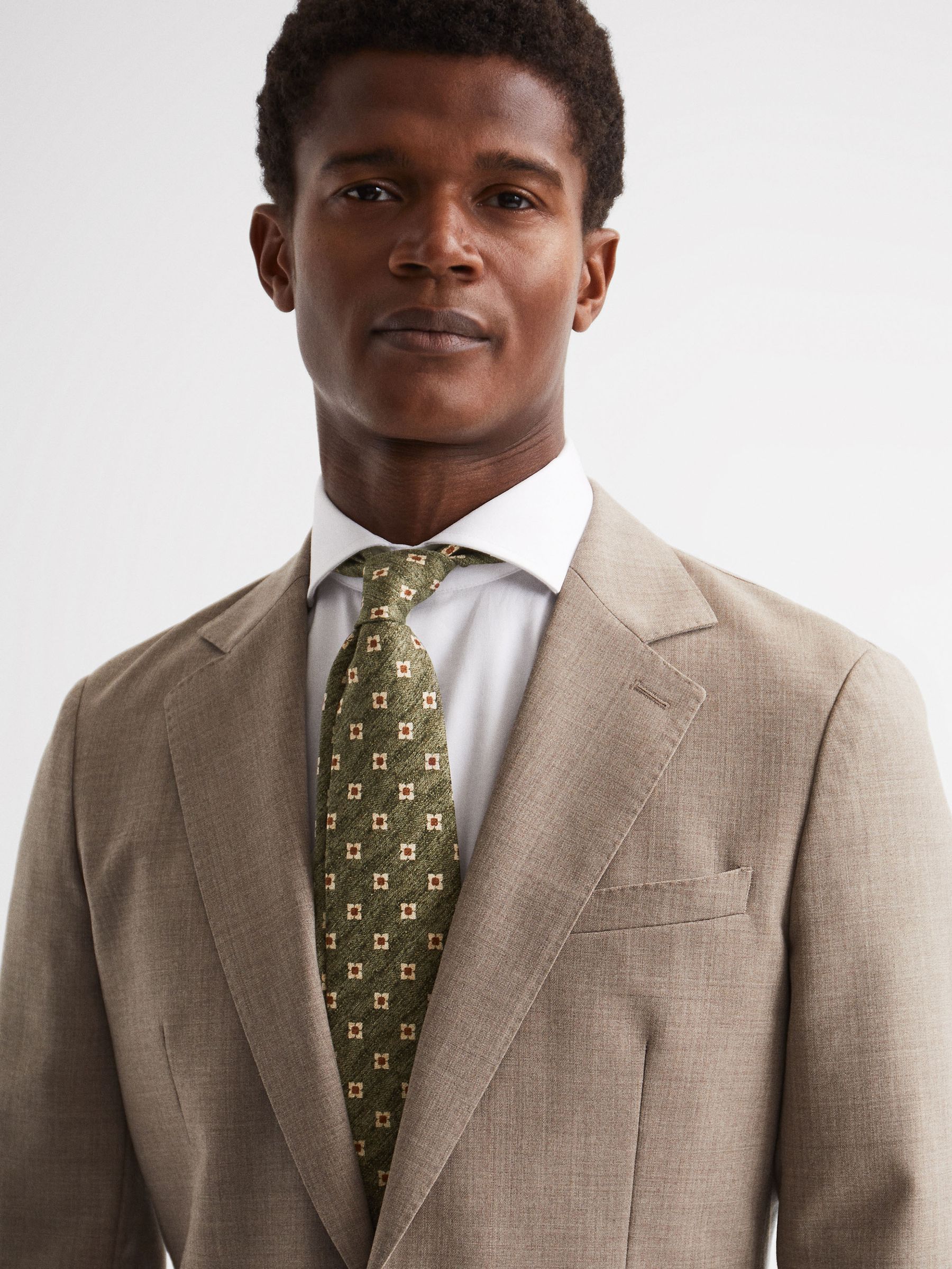 Floral Print 100% Silk Tie in Green - Image 3 of 5