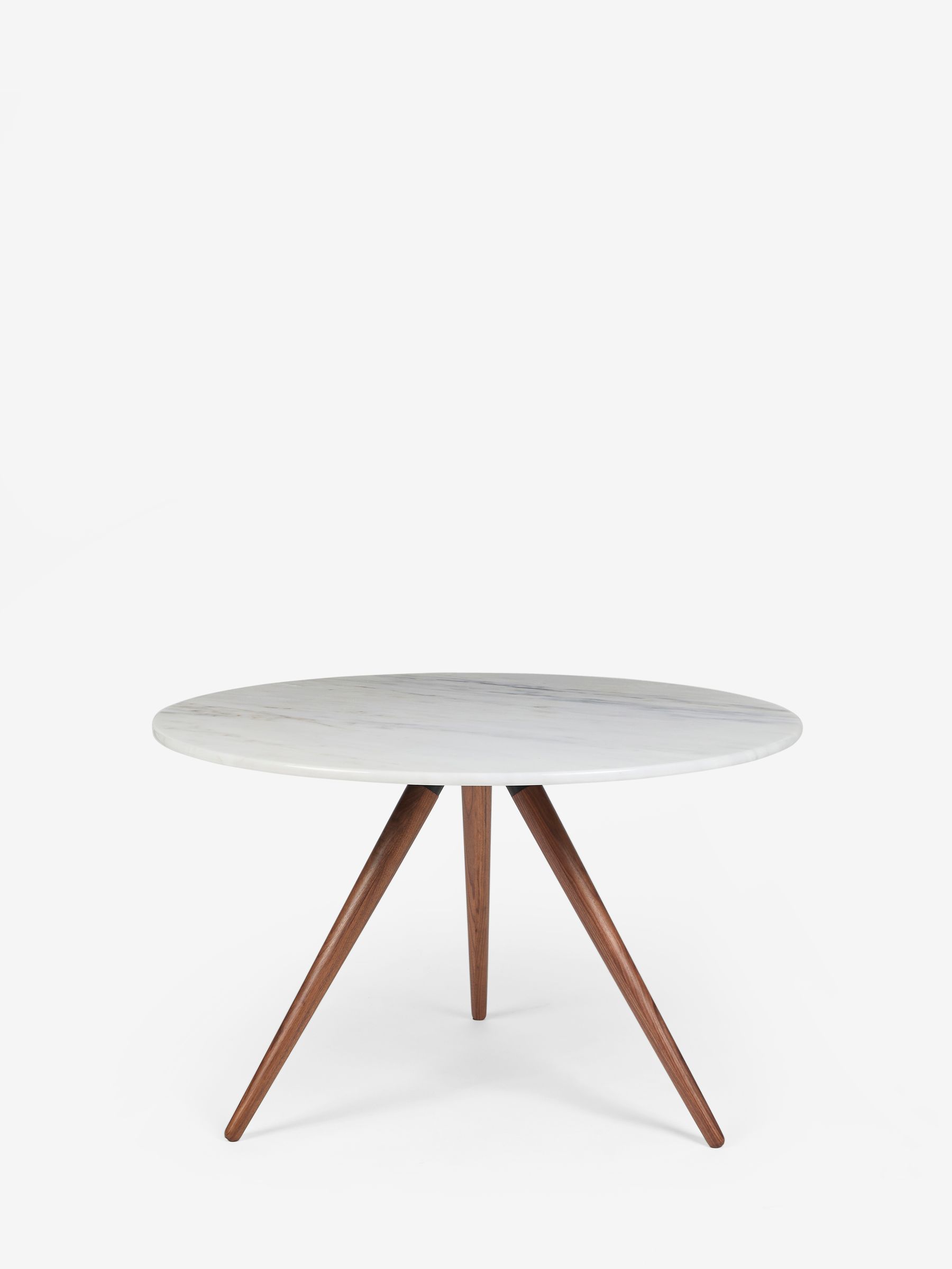 Jasper Conran London Brown Round 4 to 6 Seater Marble and Walnut Highbury Round Dining Table - Image 4 of 6
