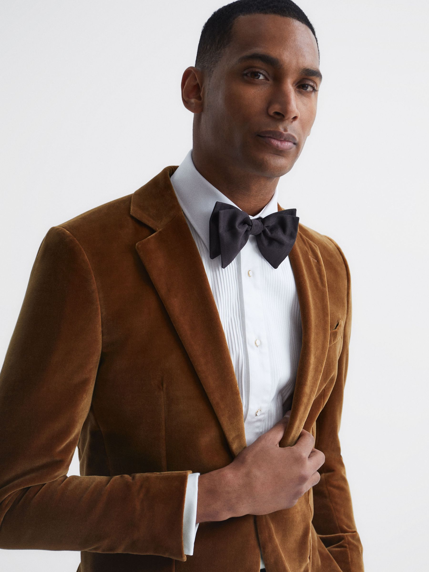 Slim Fit Single Breasted Velvet Blazer in Caramel - Image 4 of 8