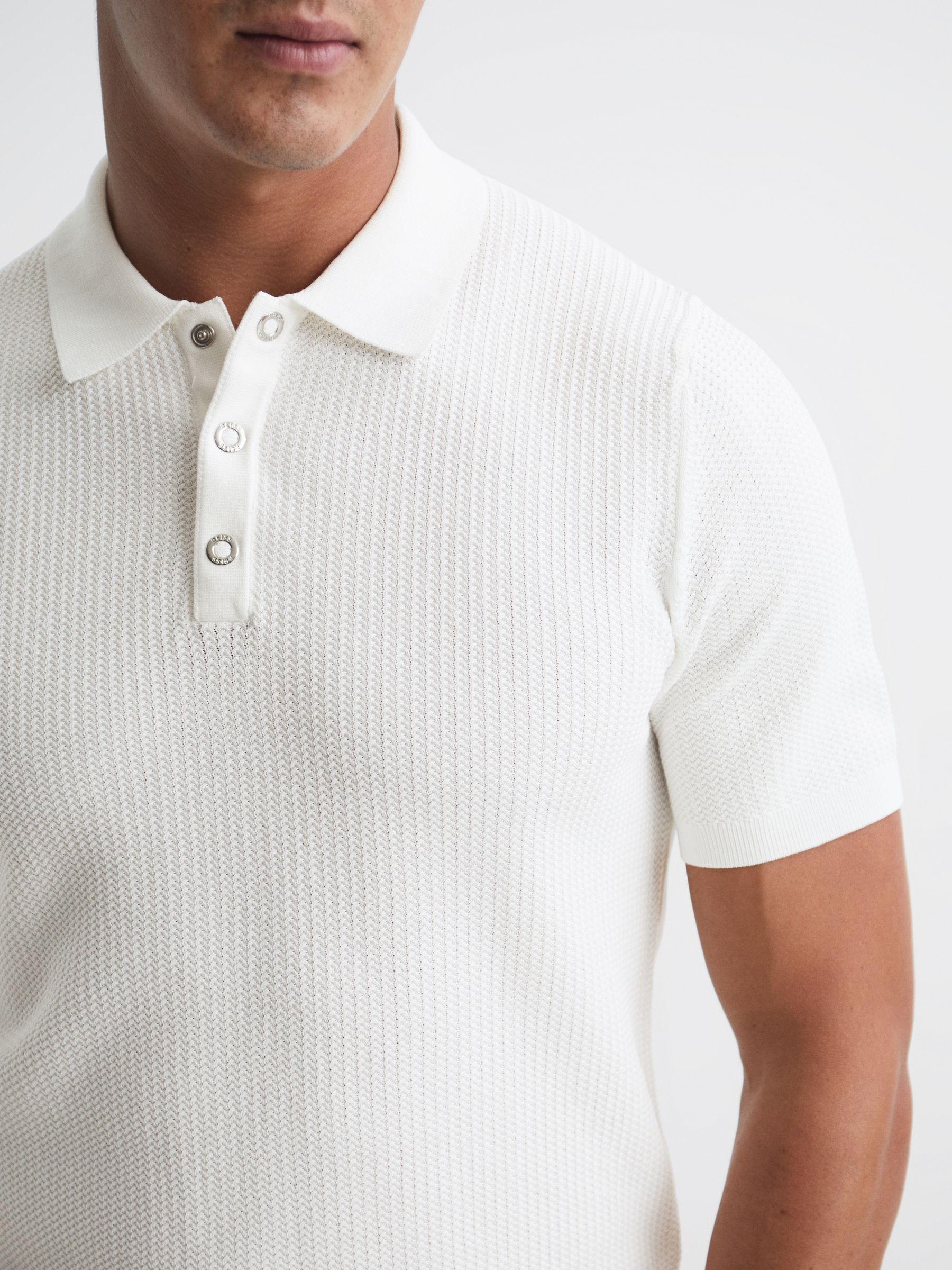 Press Stud Textured Polo Shirt in White - Image 4 of 5