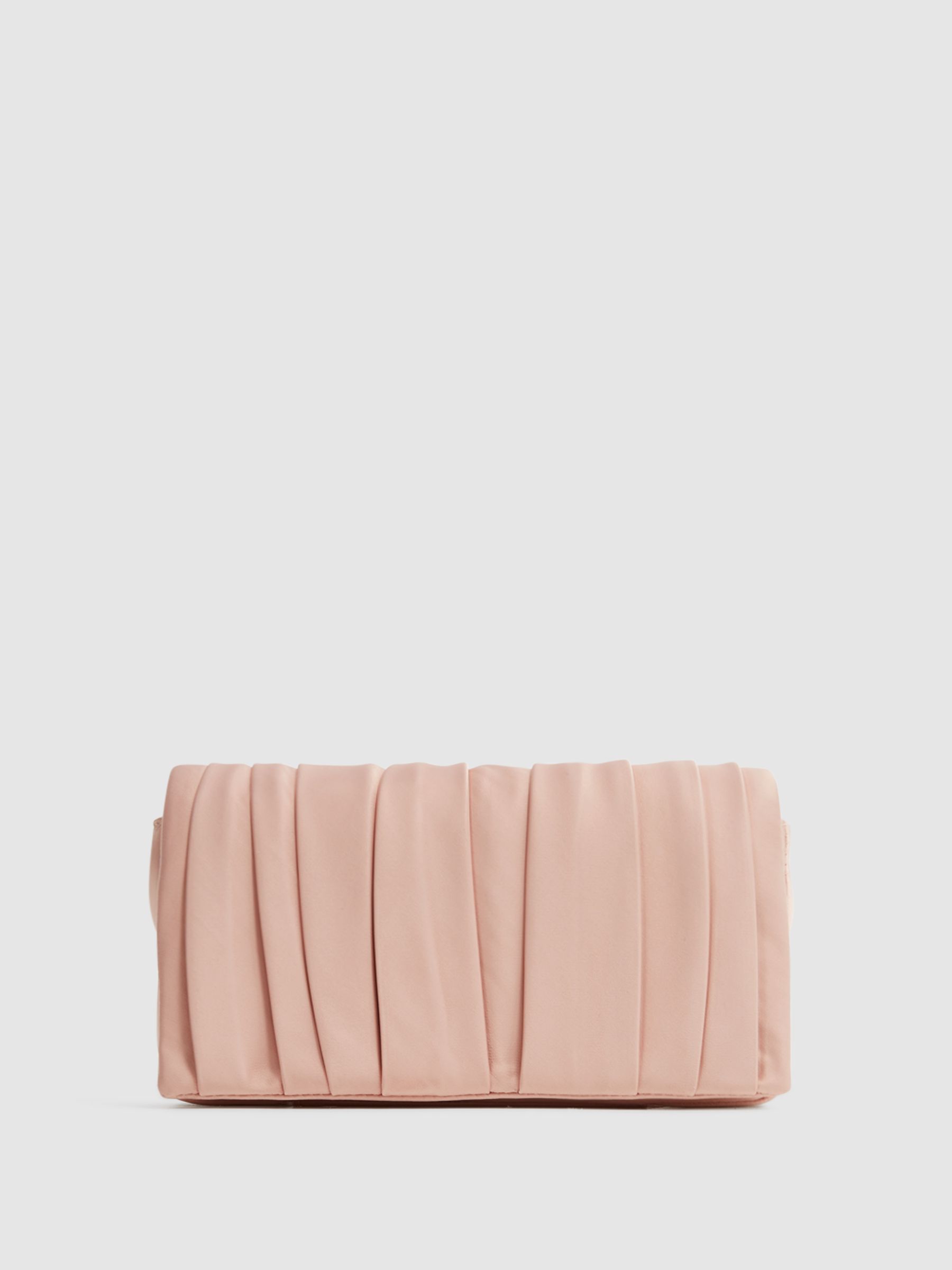 Satin Pleated Clutch Bag in Blush - Image 1 de 5 Satin Pleated Clutch Bag in Blush - Image 1 de 5