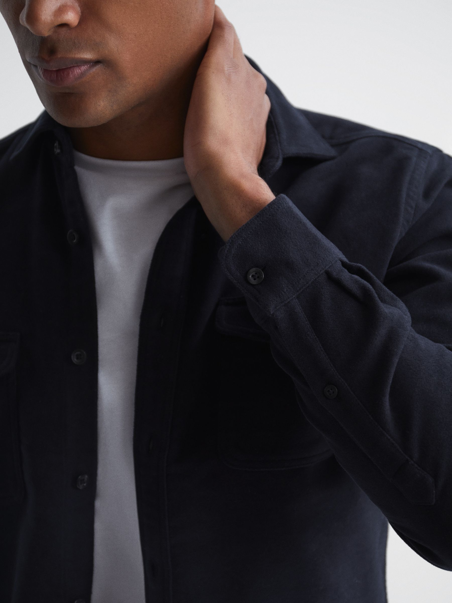 Miami Twin Pocket Overshirt in Navy - Image 4 of 6