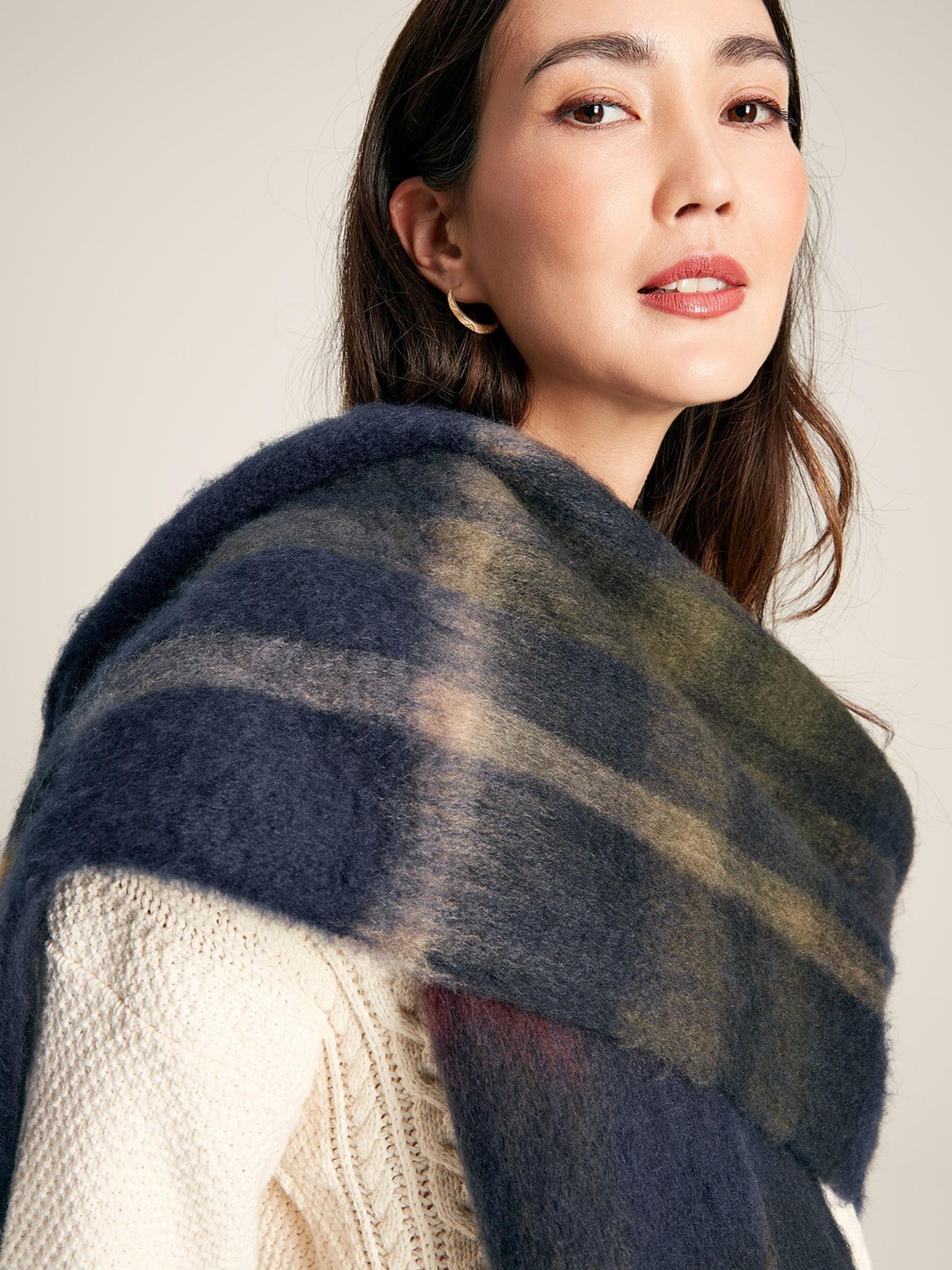 Folley Navy Knitted Check Scarf - Image 3 of 6