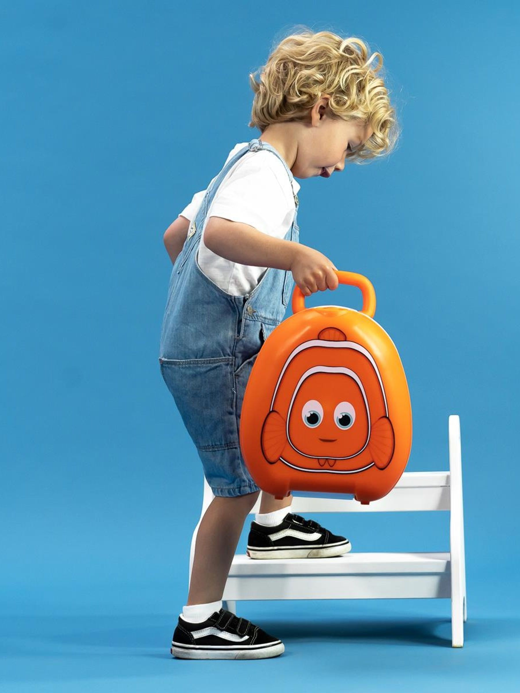 Clownfish Travel Potty - Image 1 of 5