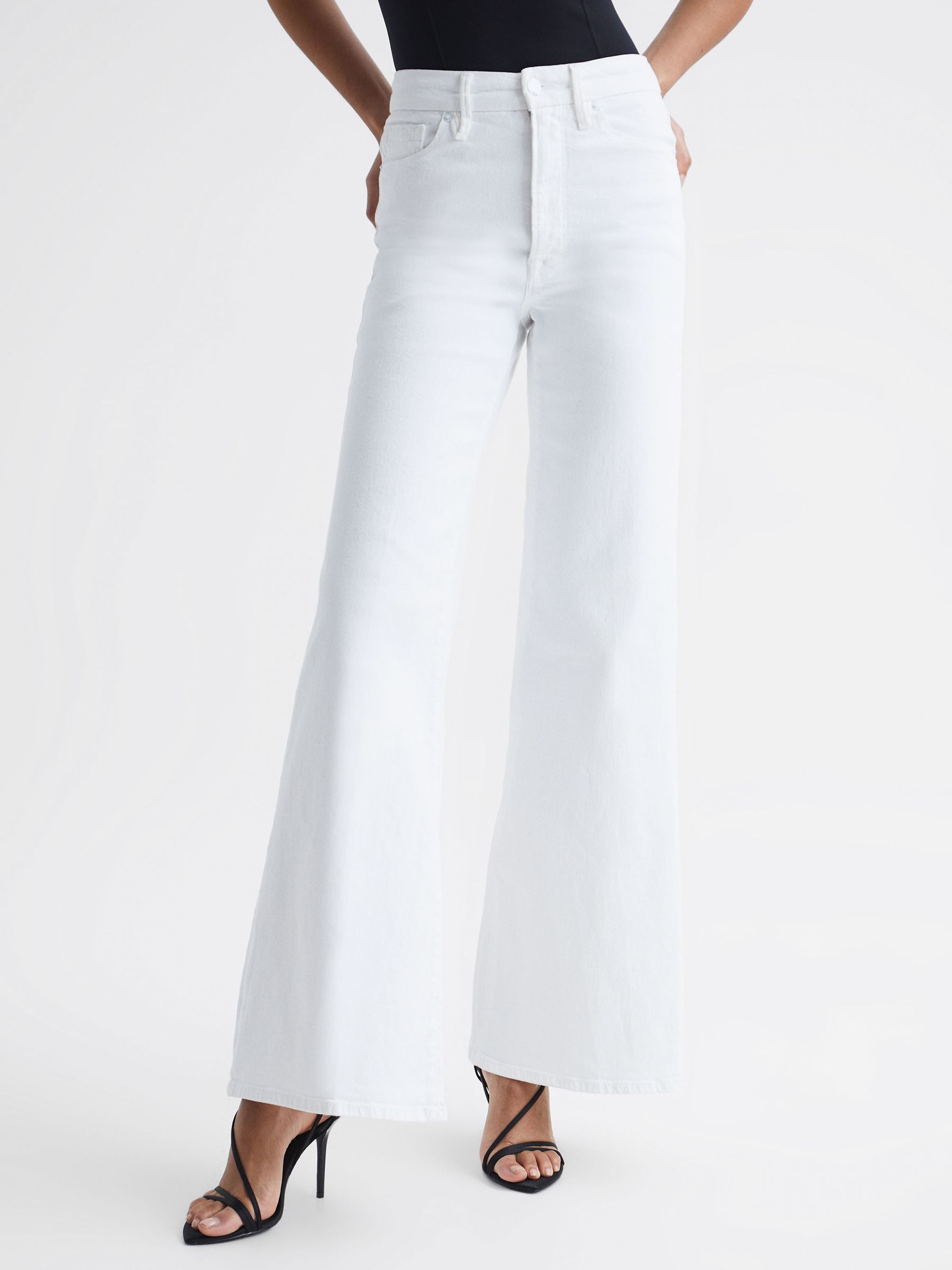Good American Palazzo Jeans in White - Image 3 of 9