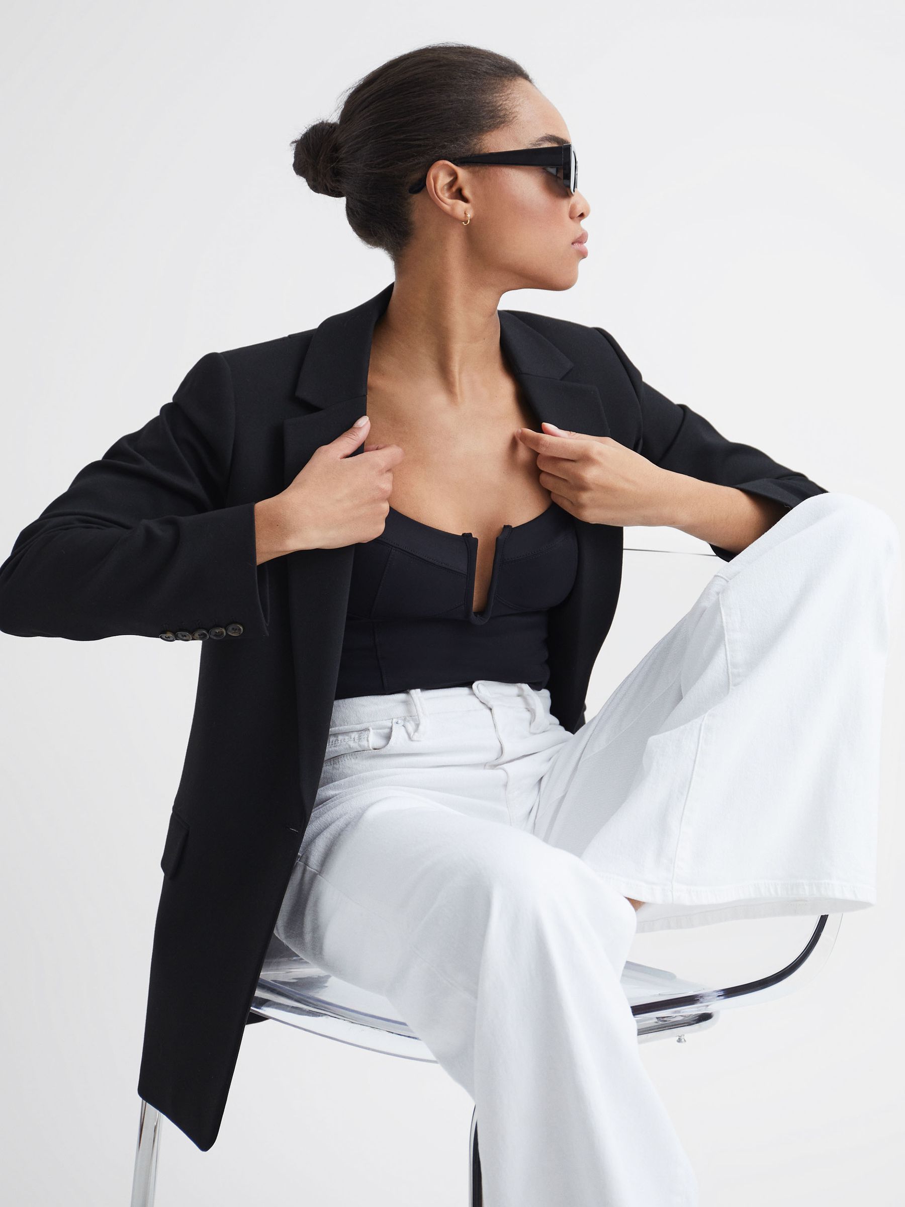 Good American Palazzo Jeans in White - Image 9 of 9