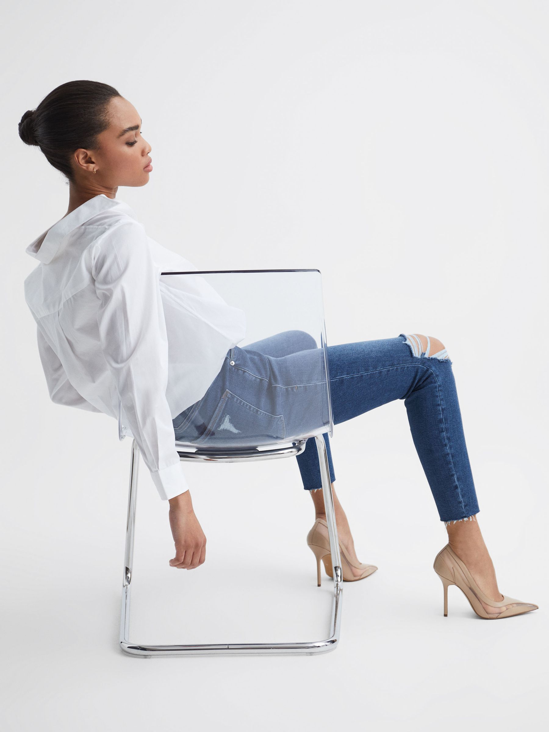 Cropped Skinny Jeans in Dark Blue - Image 7 of 7