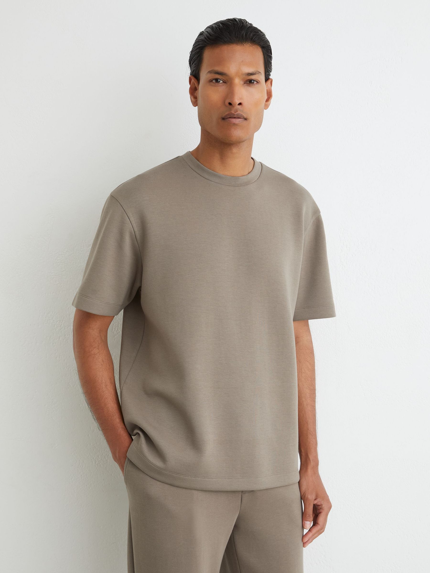 T-Shirt in Mushroom Brown - Image 3 of 6