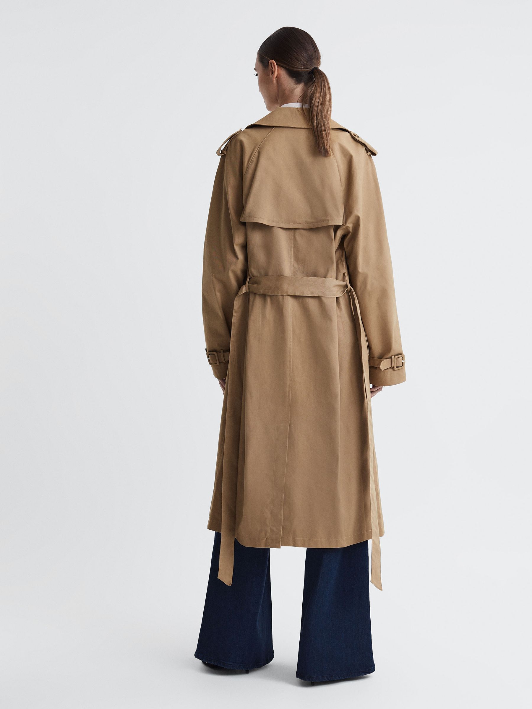 Good American Belted Trench Coat in Khaki - Image 5 of 6
