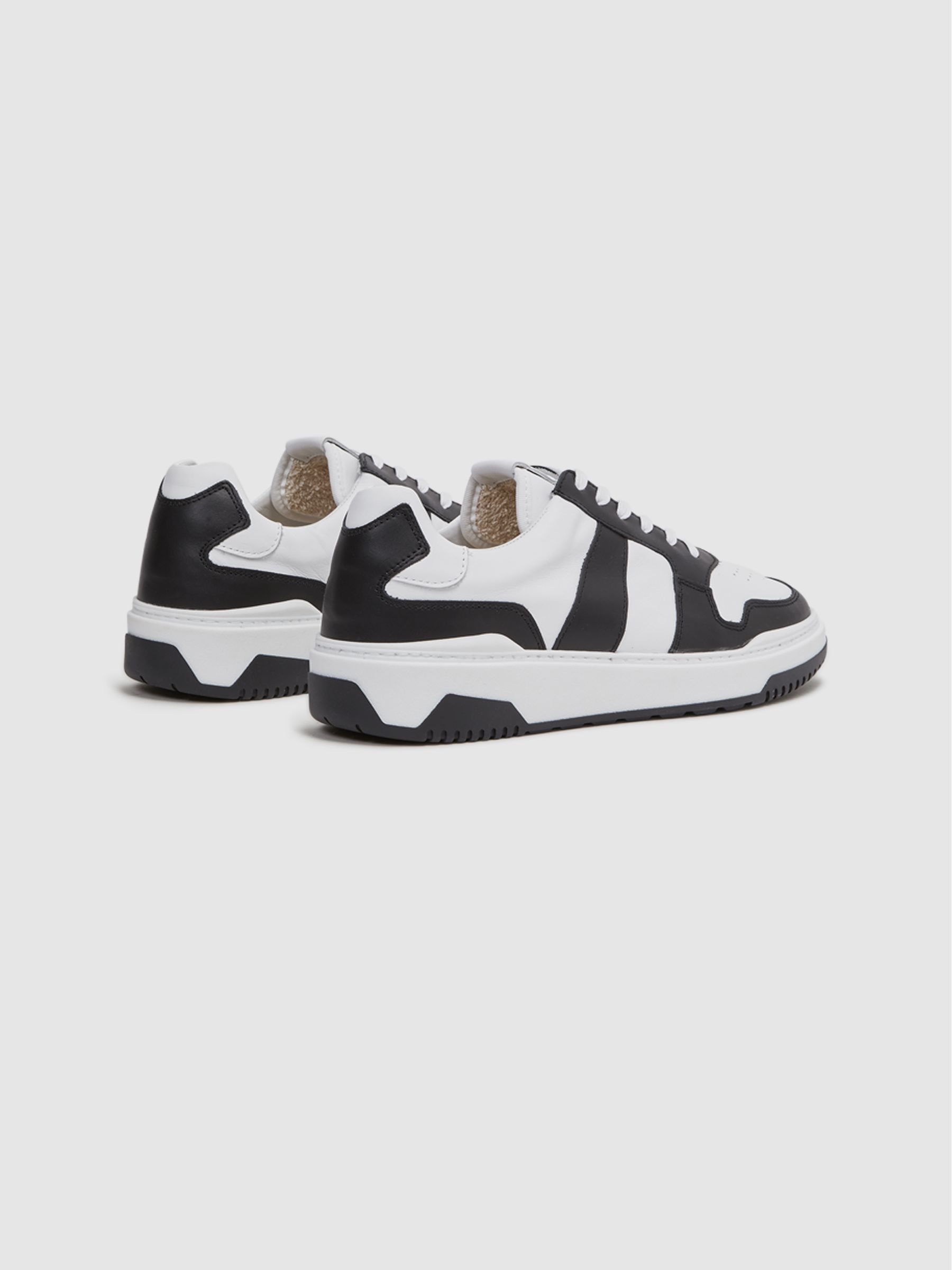 Low Top Leather Trainers in Black - Image 4 of 5