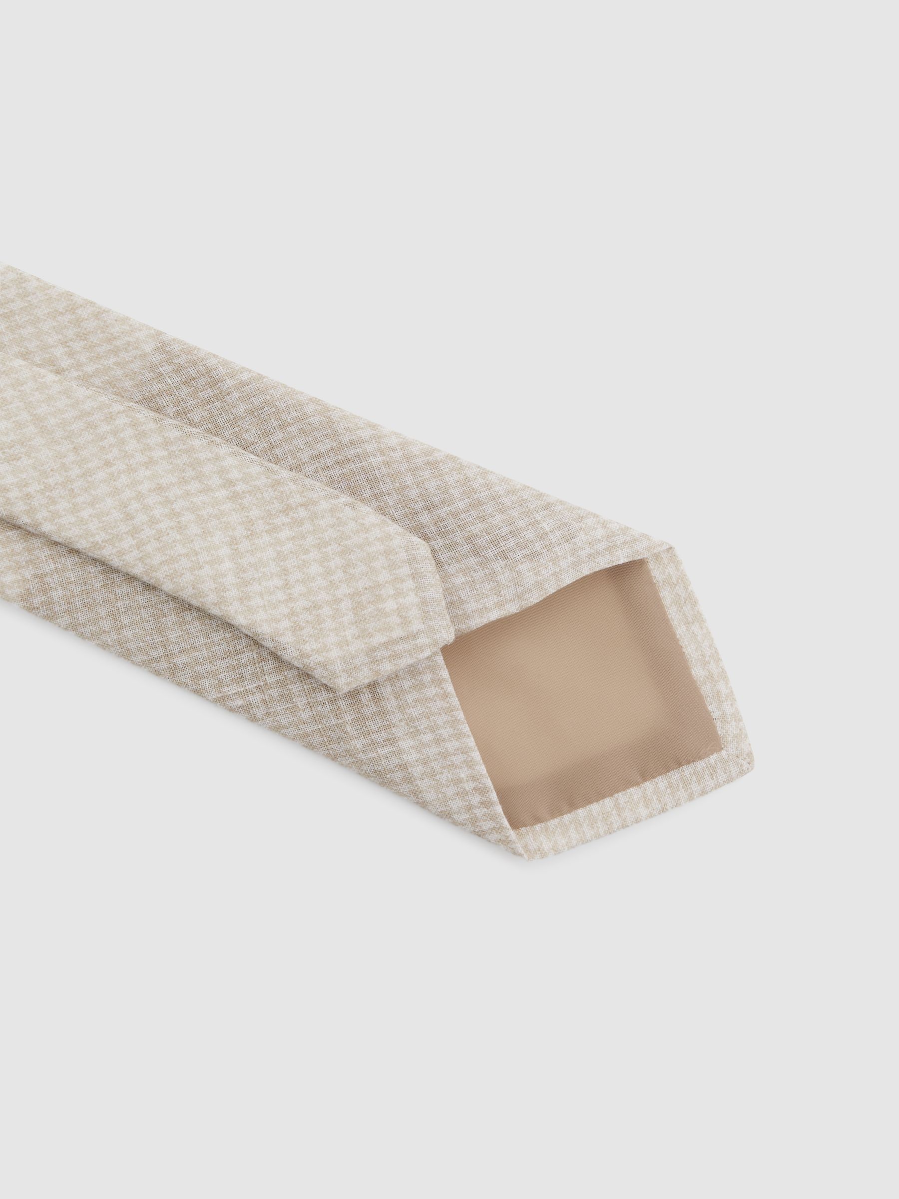 Linen Puppytooth Tie in Oatmeal - Image 3 of 4