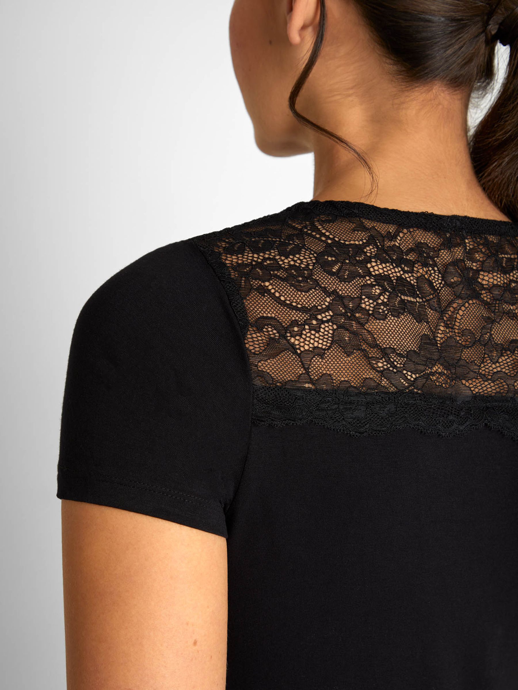 Black Lace Maternity & Nursing Pyjama Set - Image 4 of 5