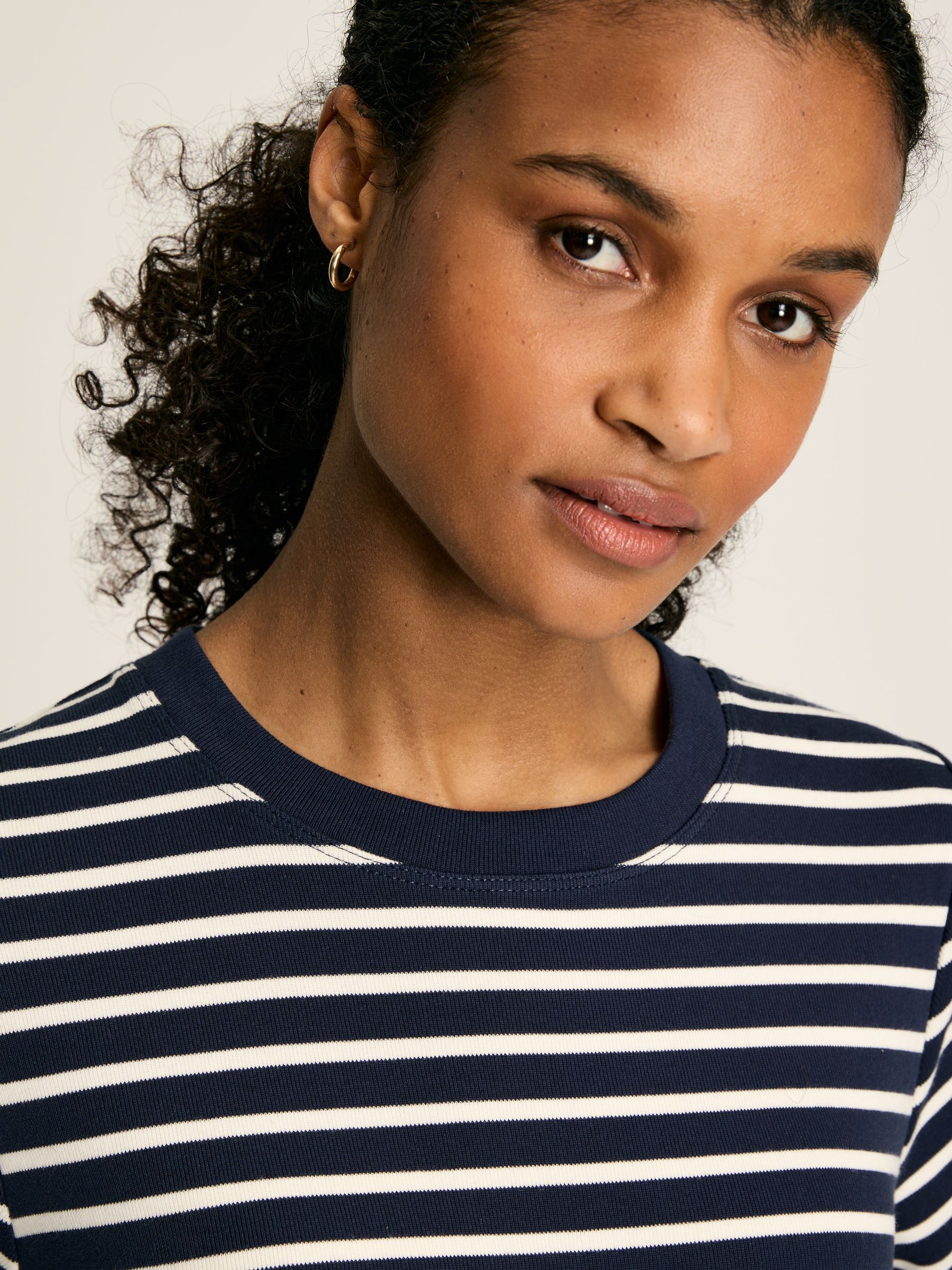 Eden Navy & White Striped Short Sleeve Jersey Dress With Pockets - Image 6 of 7