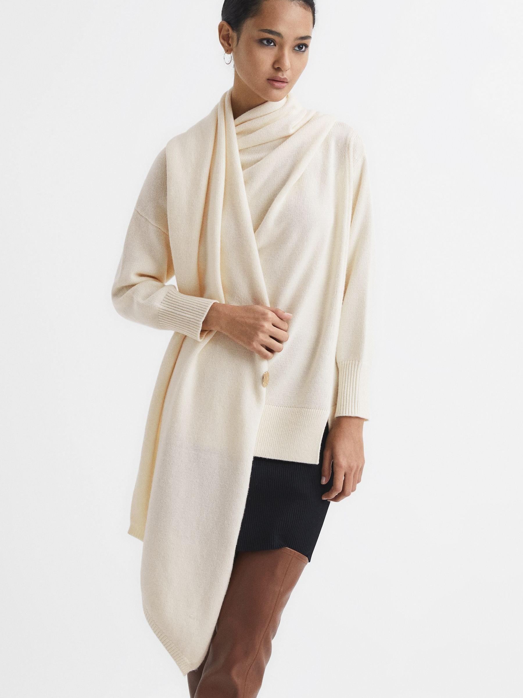 Shawl Collar Knitted Top in Cream - Image 6 of 6