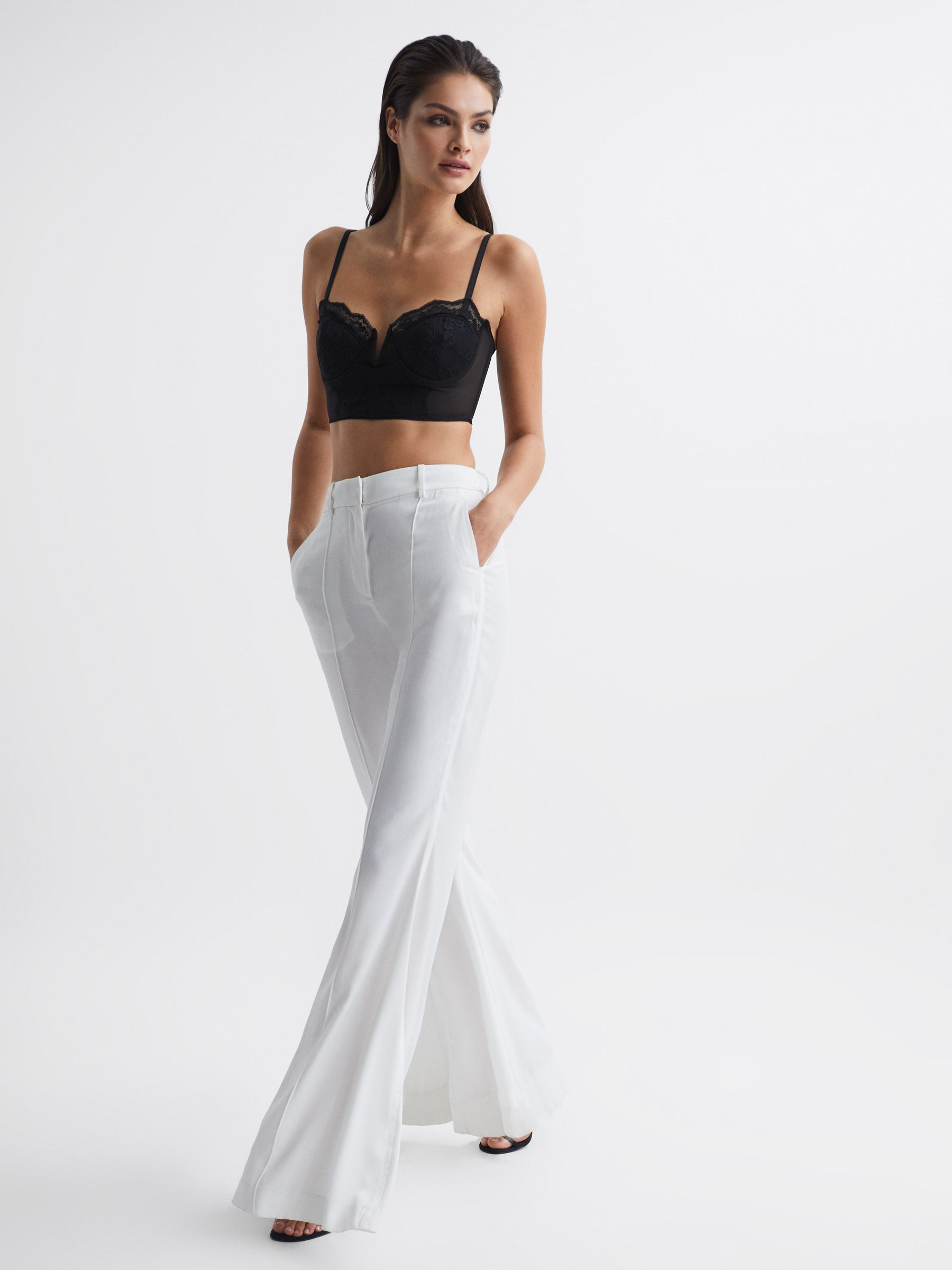 Lace Cropped Corset in Black - Image 6 of 7