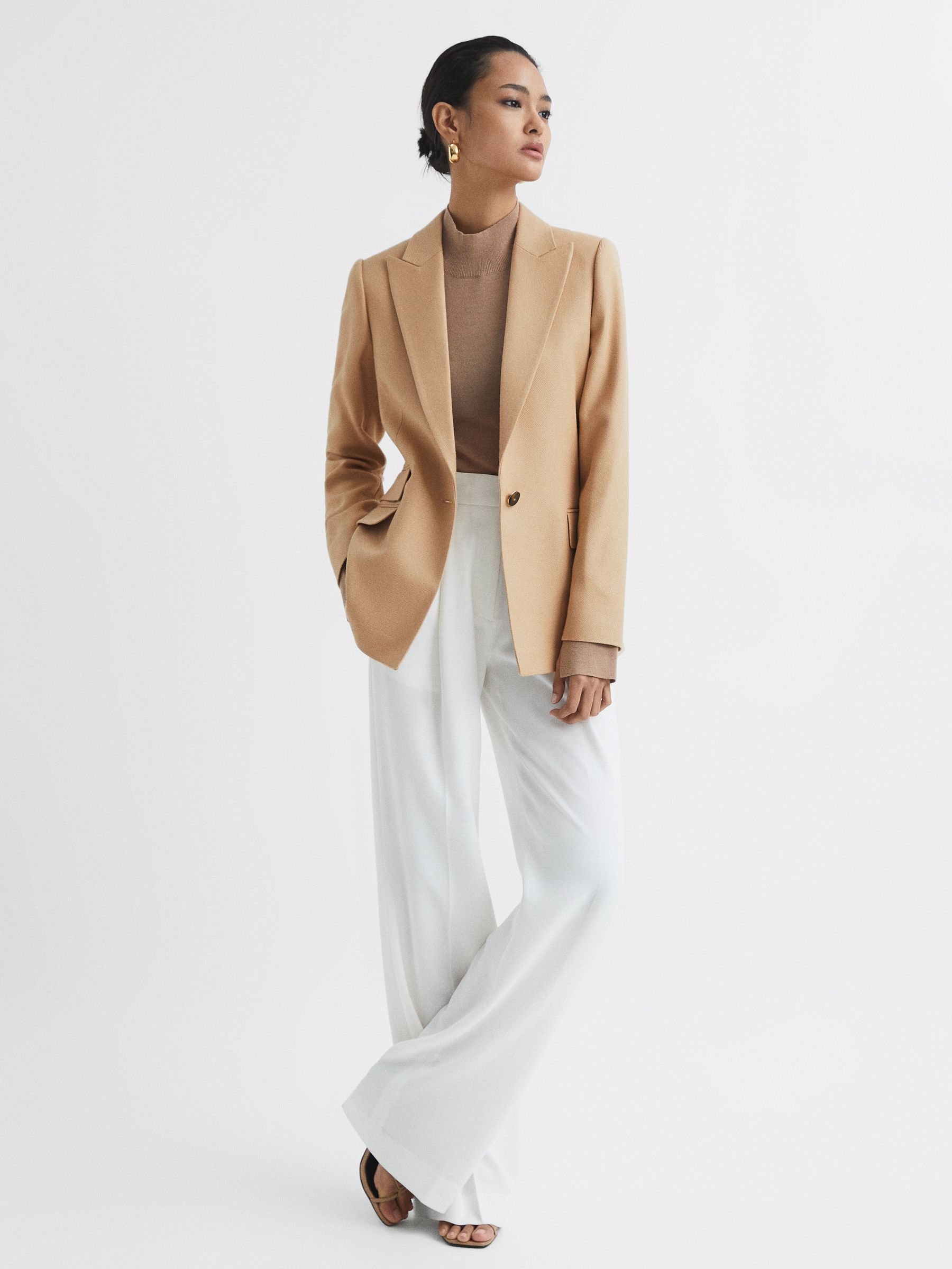 Single Breasted Blazer in Light Camel - Image 3 of 7