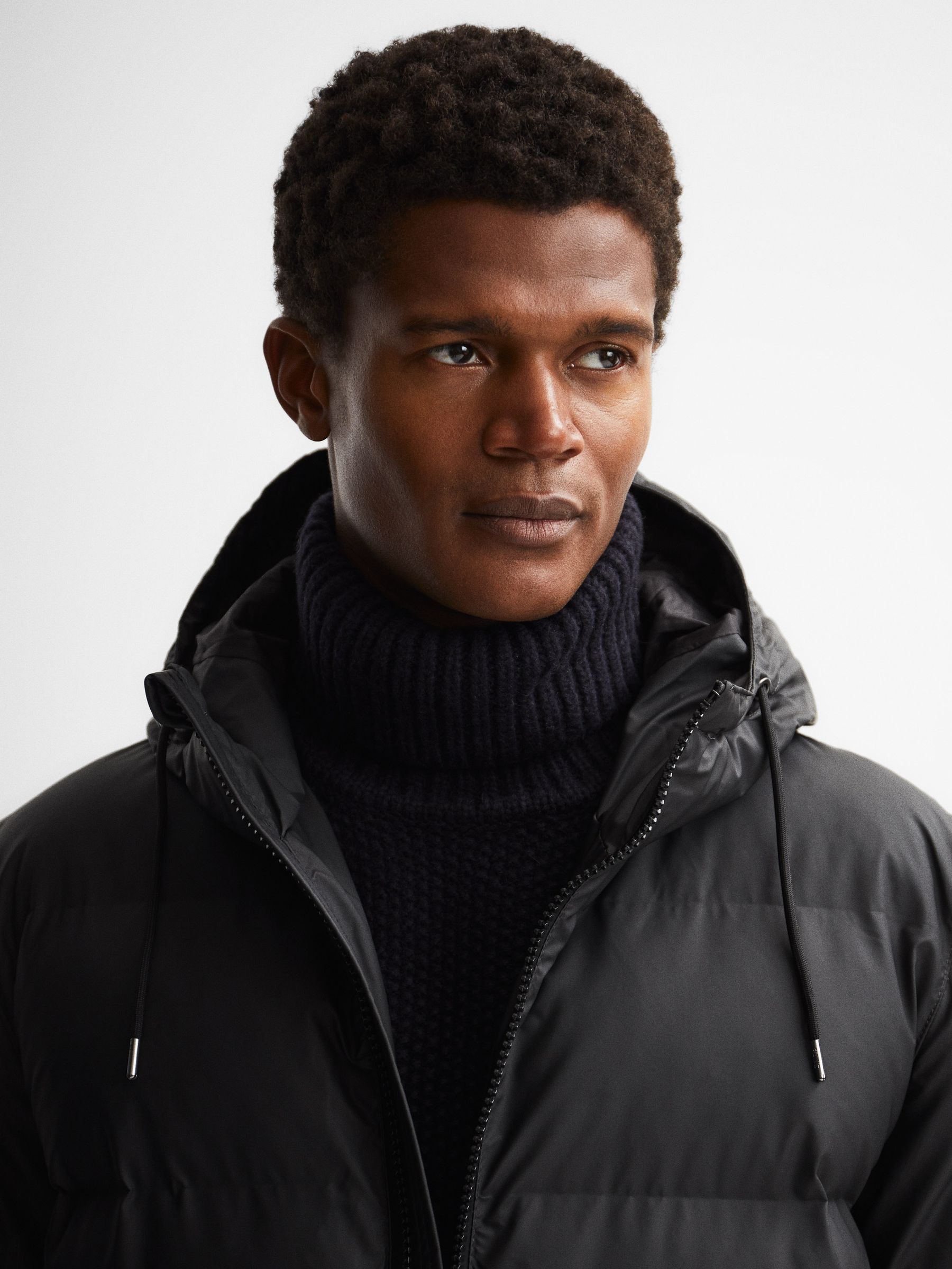 Rains Unisex Hooded Puffer Jacket in Black - Image 3 of 6