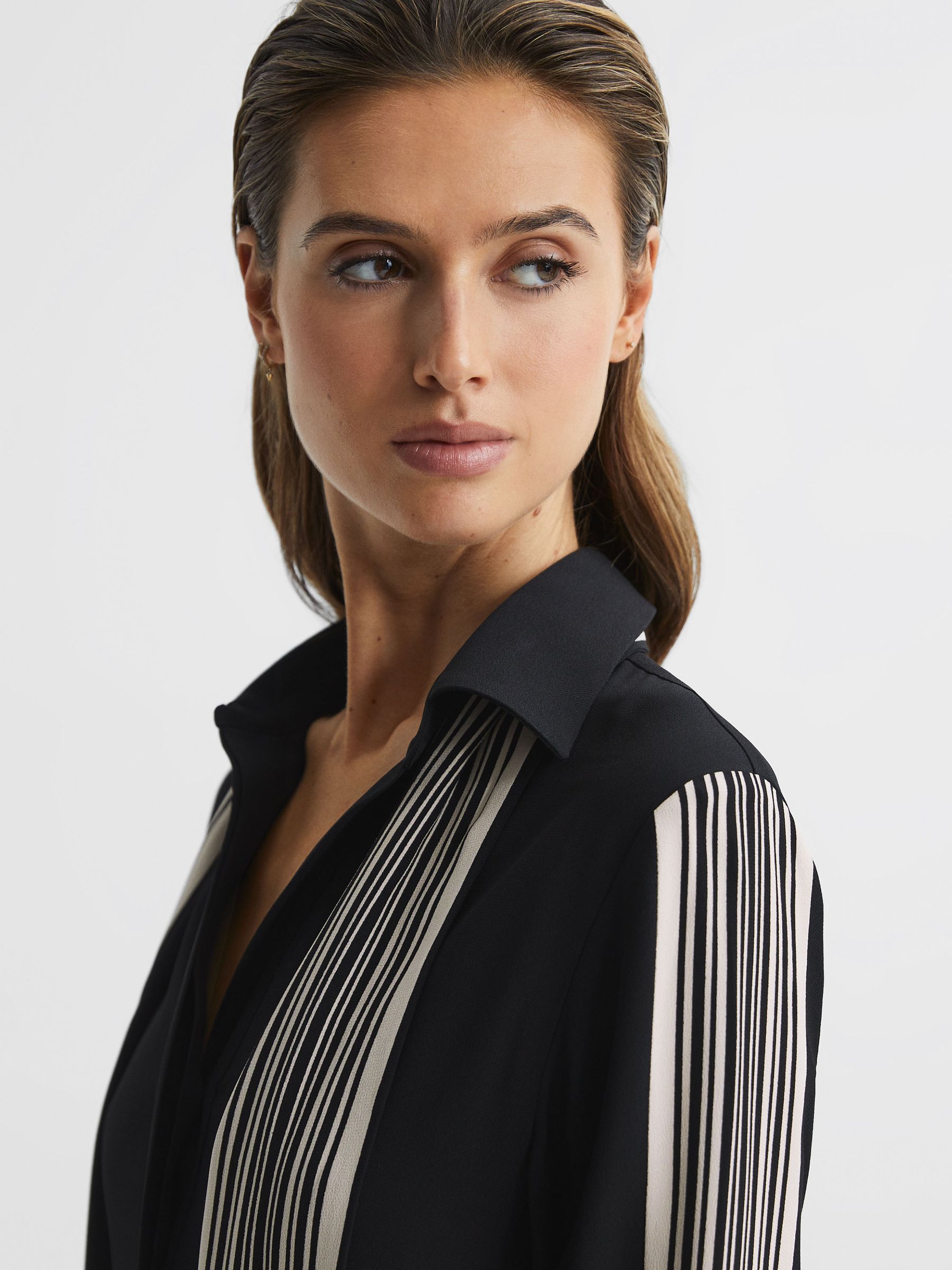 Reiss Side Stripe Mini Dress in Black - REISS