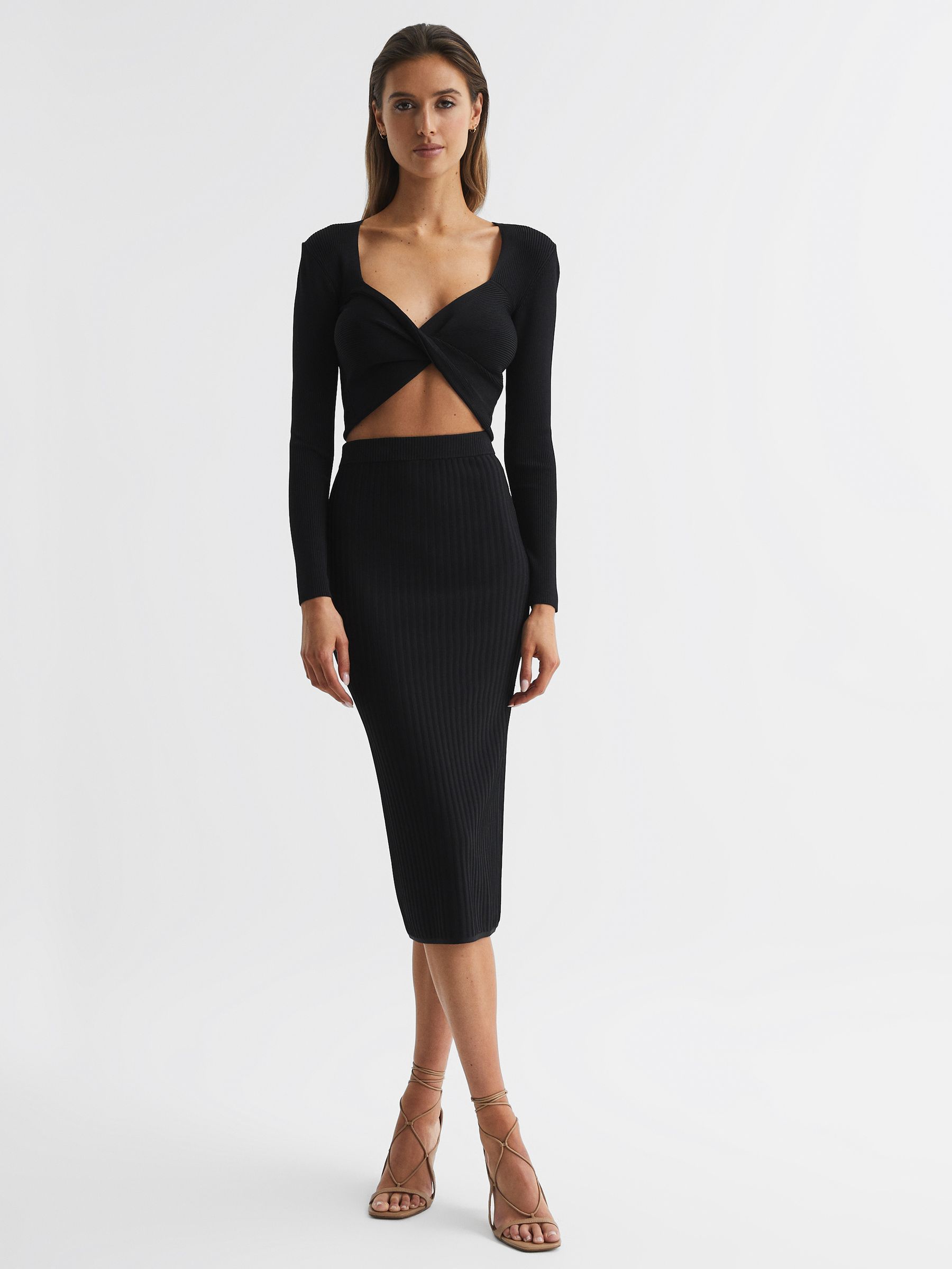 Knitted Twist Cropped Top in Black - Image 3 of 5