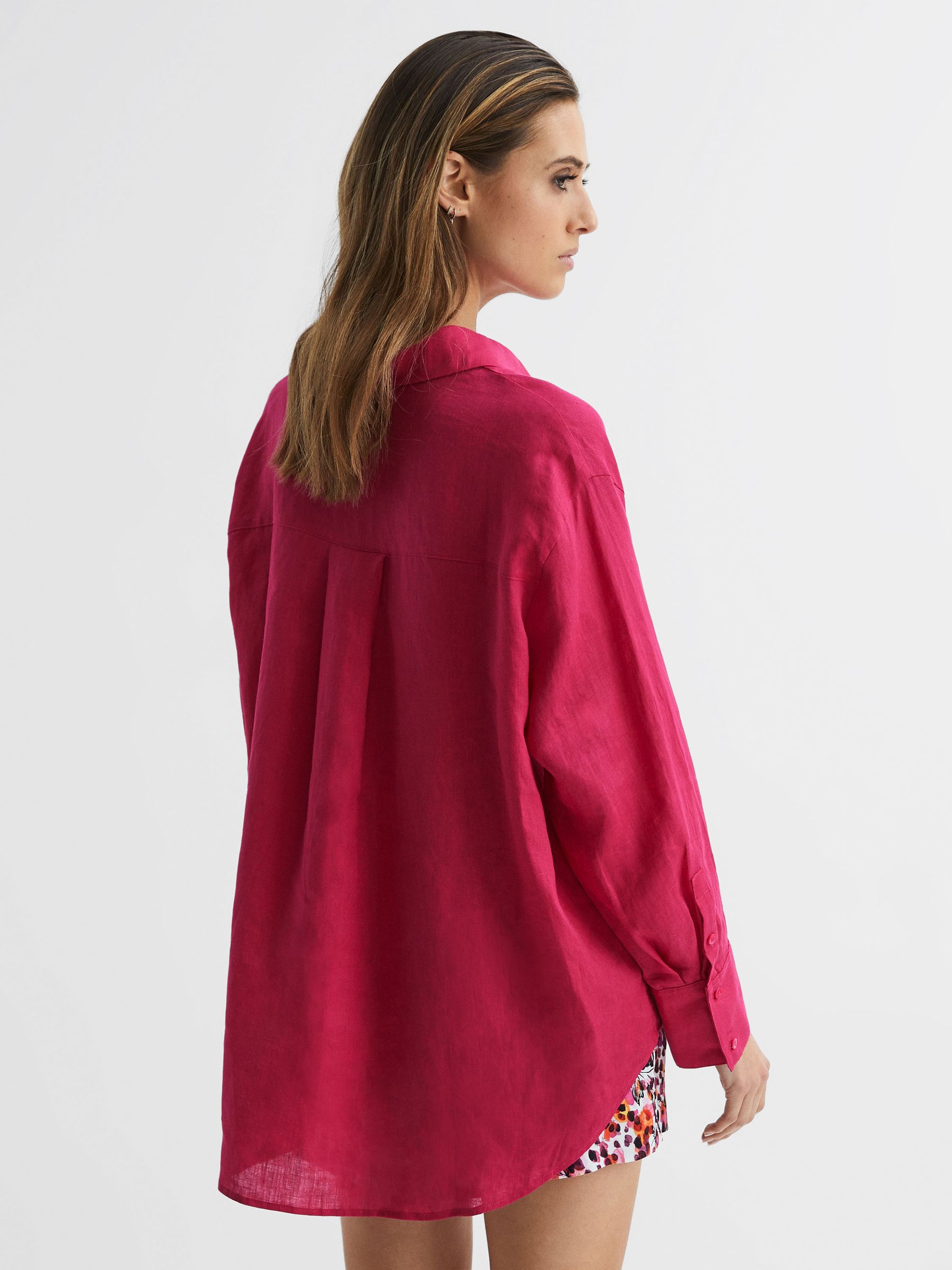 Oversized Linen Shirt in Fuschia - Image 4 of 6