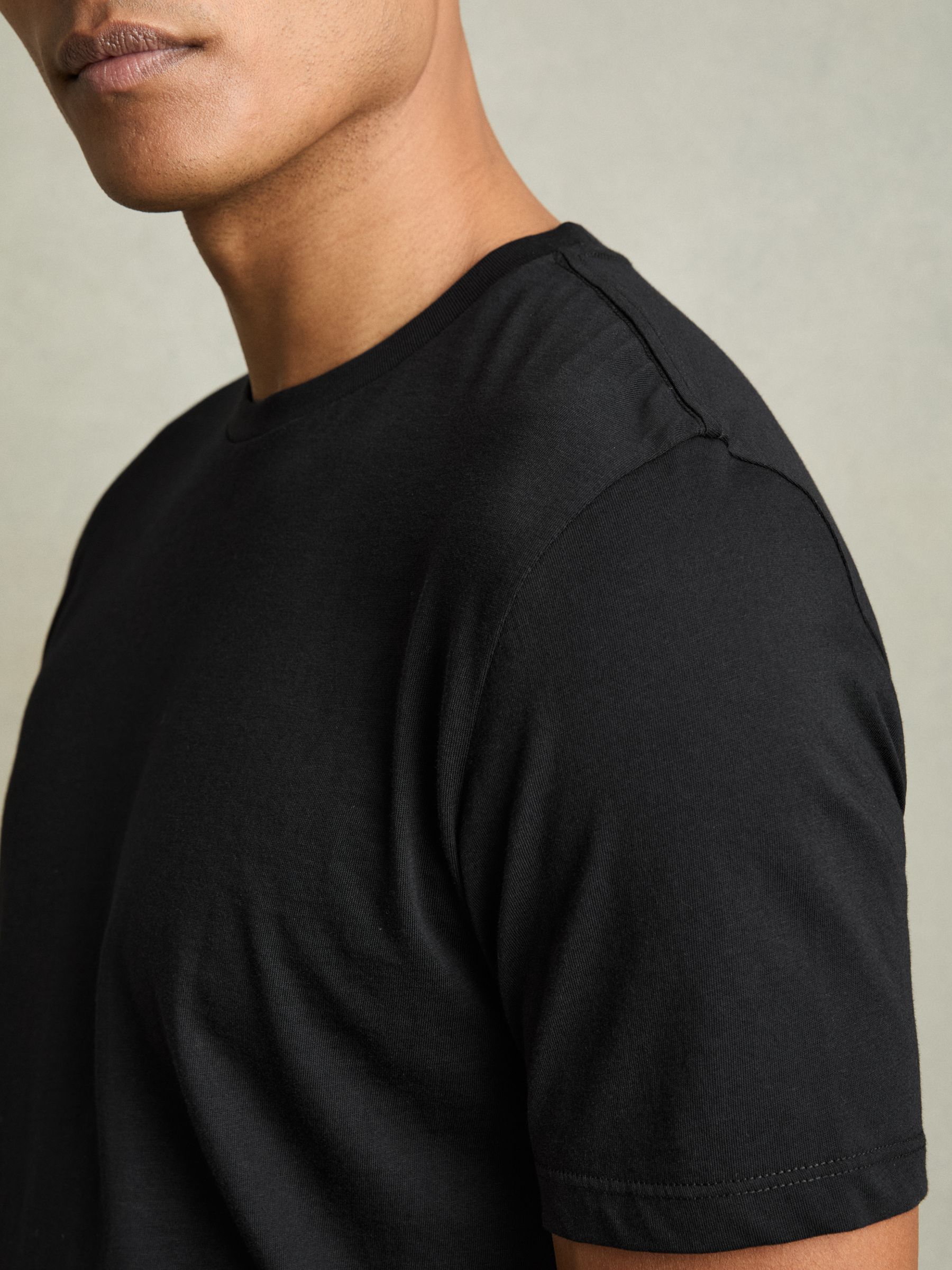 Crew Neck T-Shirt in Black - Image 3 of 7