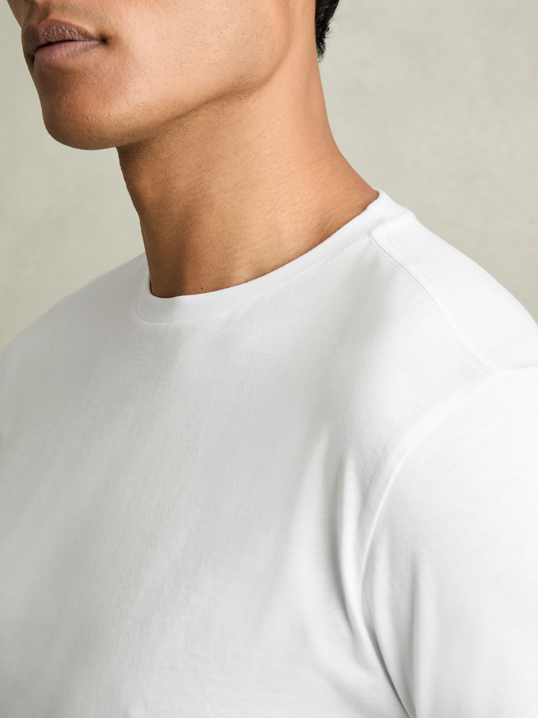 Crew Neck T-Shirt in White - Image 4 of 6