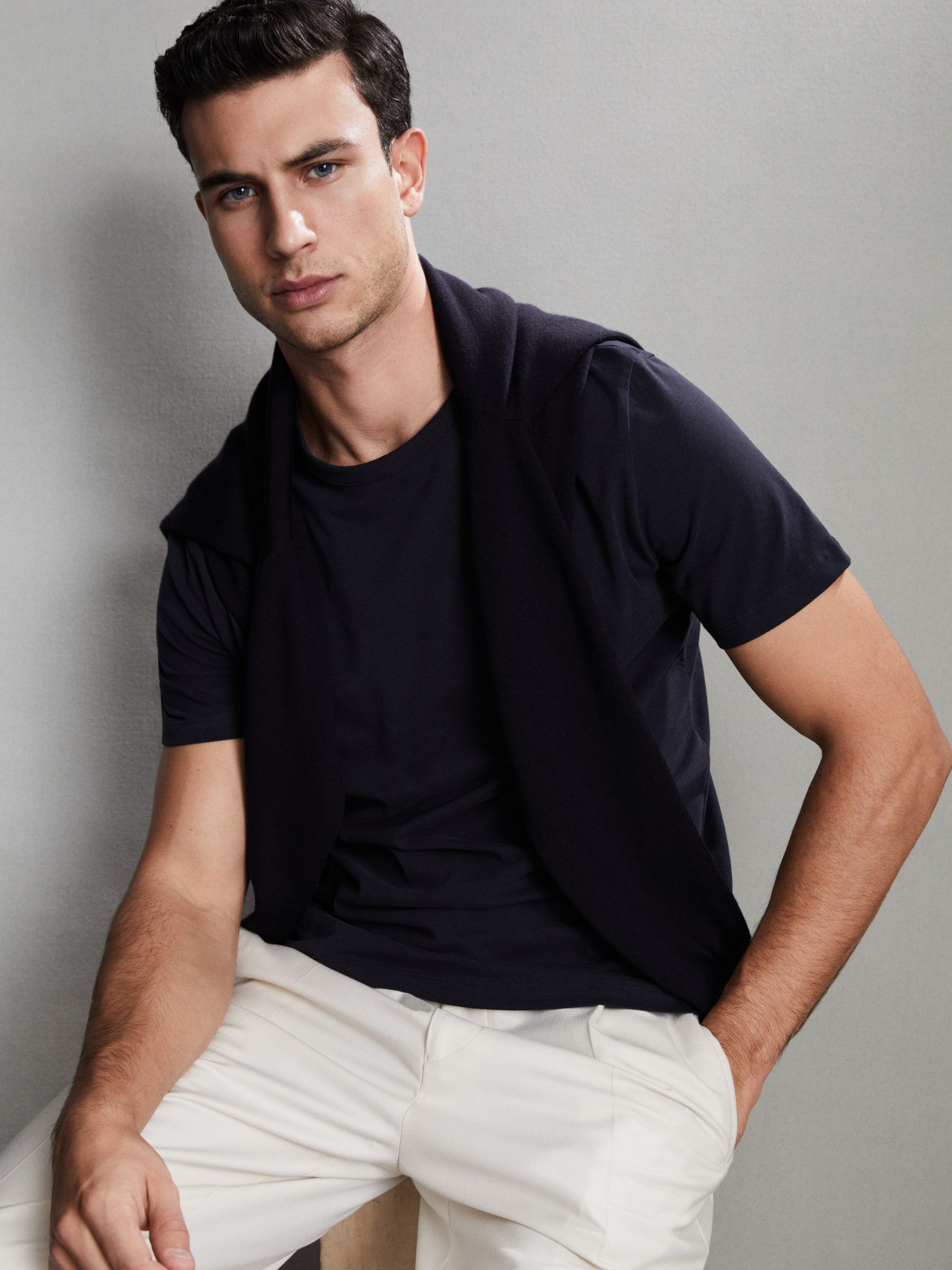 Cotton Crew Neck T-Shirt in Navy - Image 7 of 7