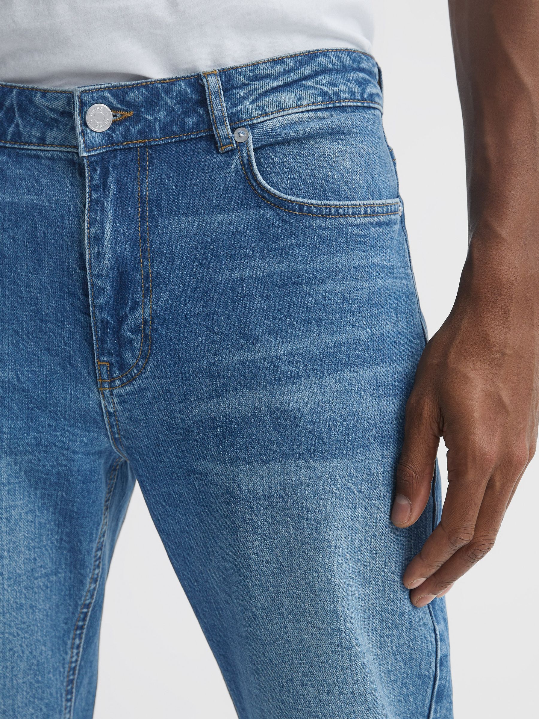 Tapered Slim Fit Jeans in Washed Blue - Image 4 of 5