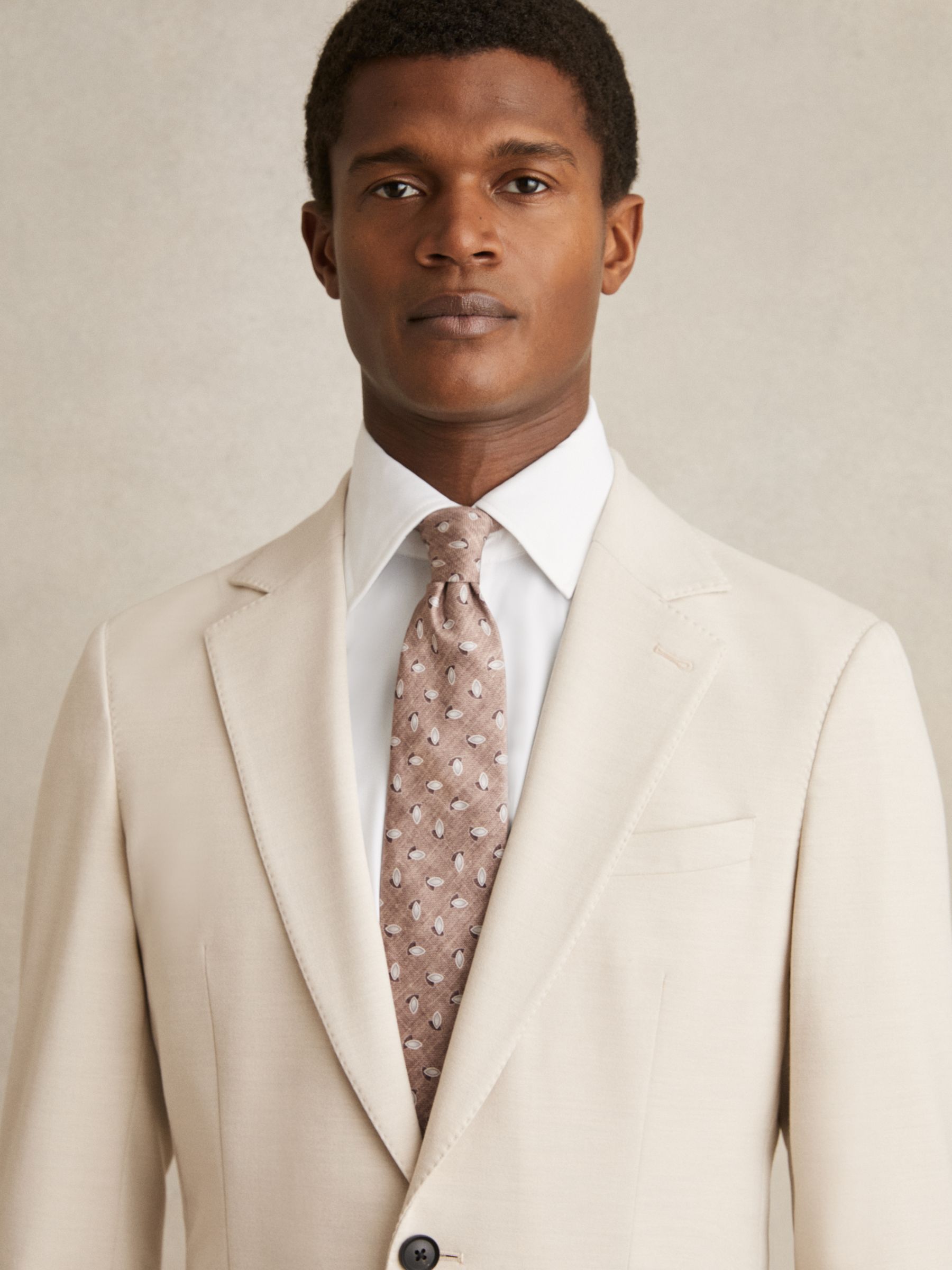 Regular Fit Button-Through Travel Shirt in White - Image 5 of 8