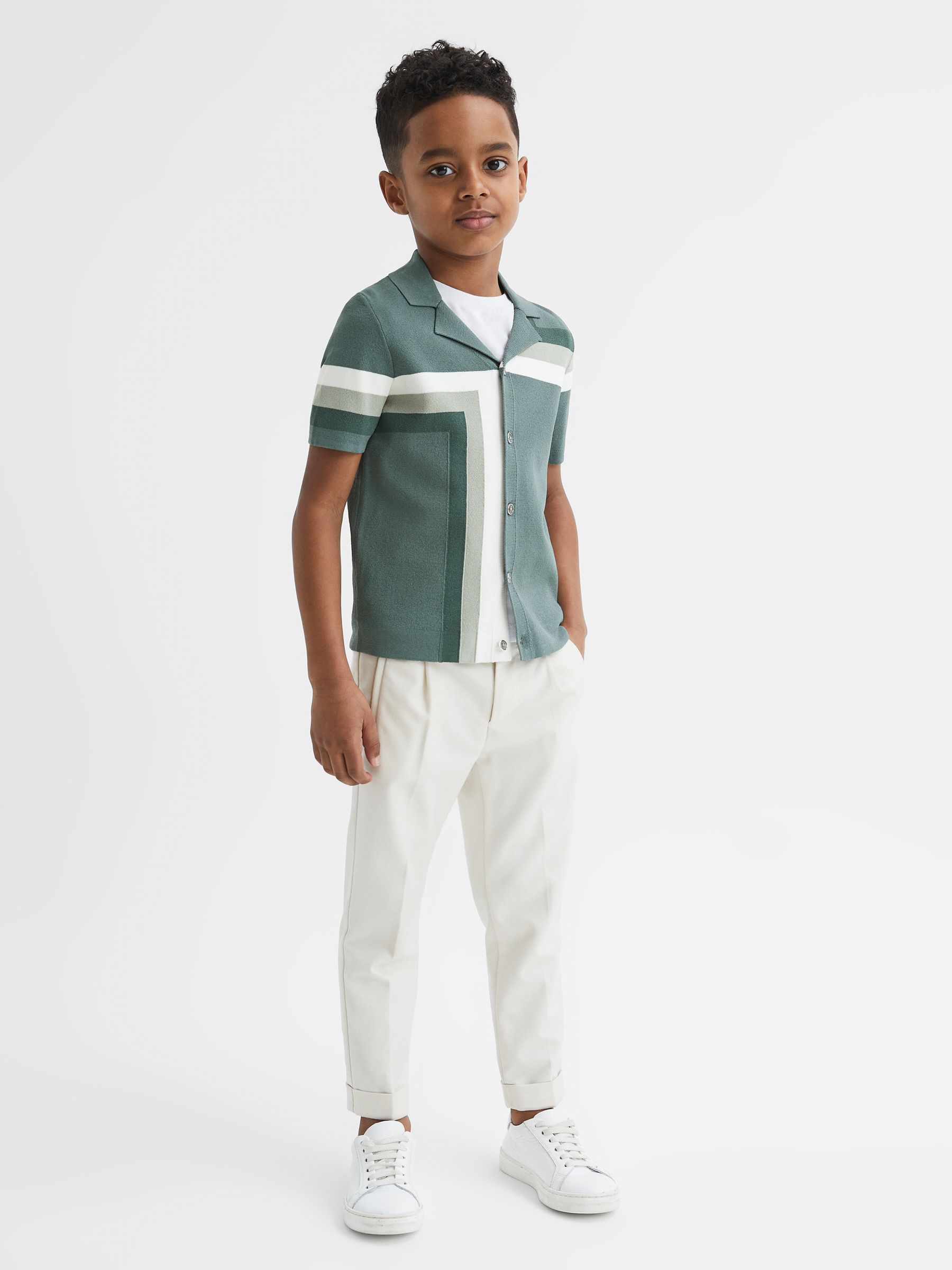 Cuban Collar Colourblock Shirt in Sage - Image 3 of 6