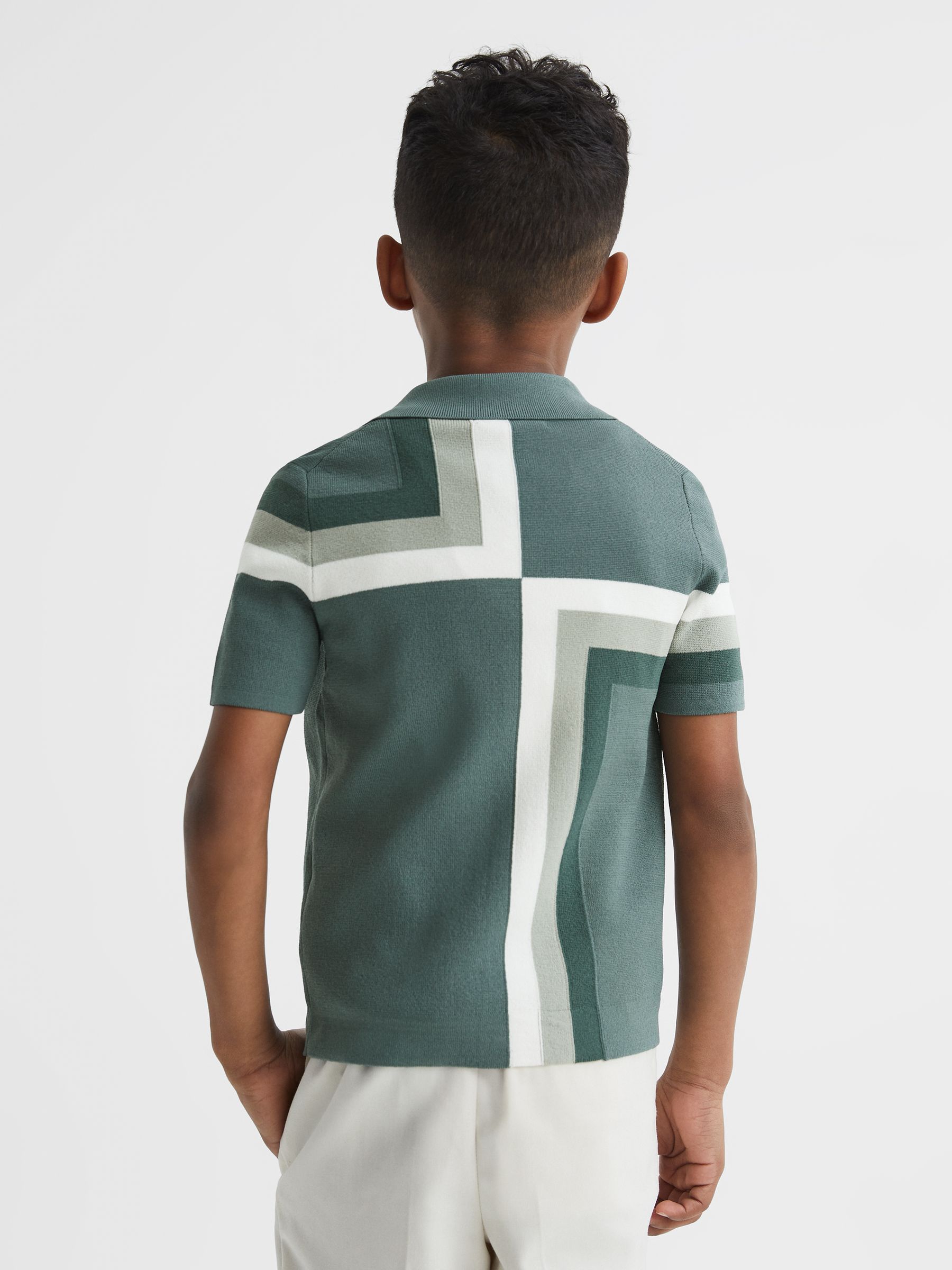 Cuban Collar Colourblock Shirt in Sage - Image 5 of 6